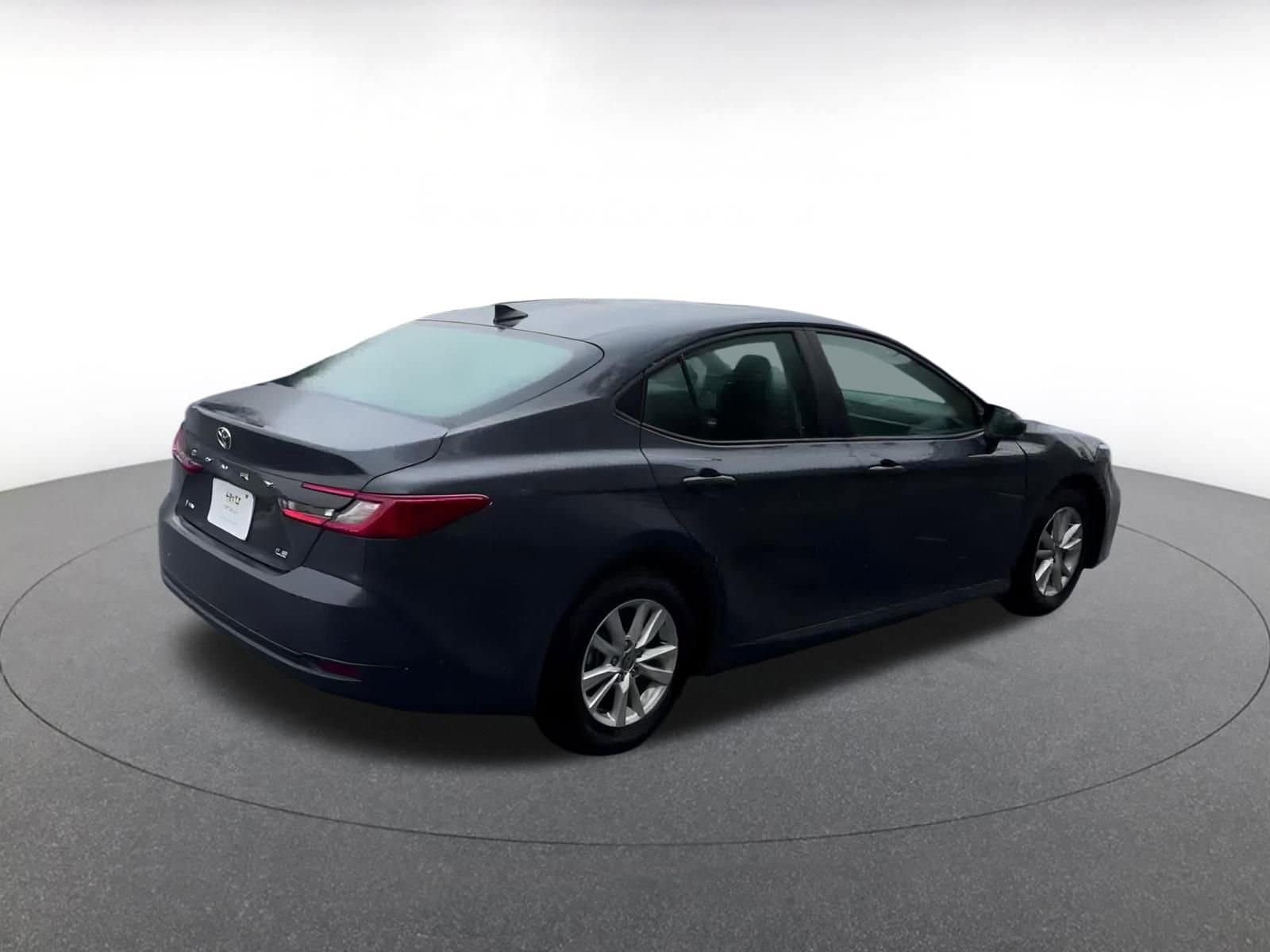 Thumbnail: 2025 Toyota Camry - 15