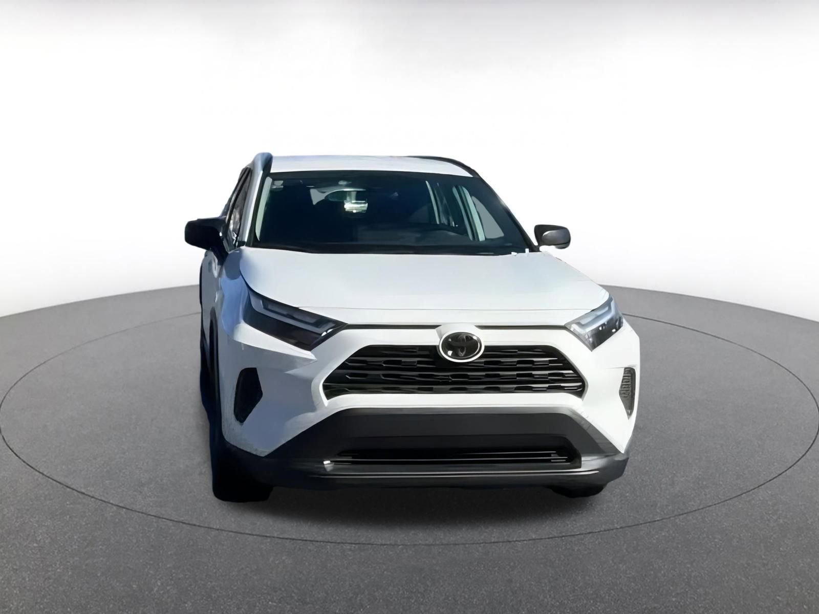 Thumbnail: 2025 Toyota RAV4 - 4