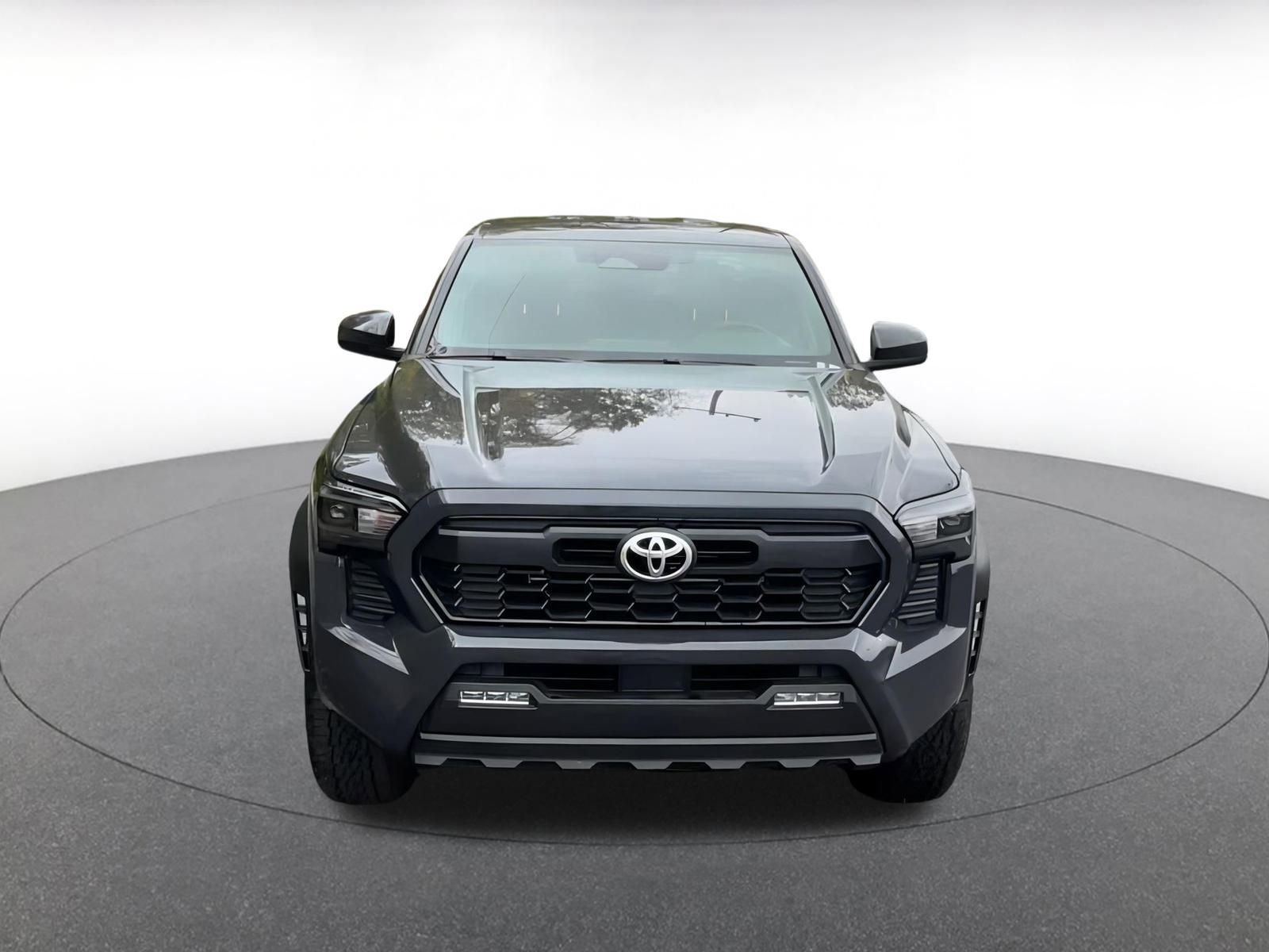 Thumbnail: 2025 Toyota Tacoma - 3