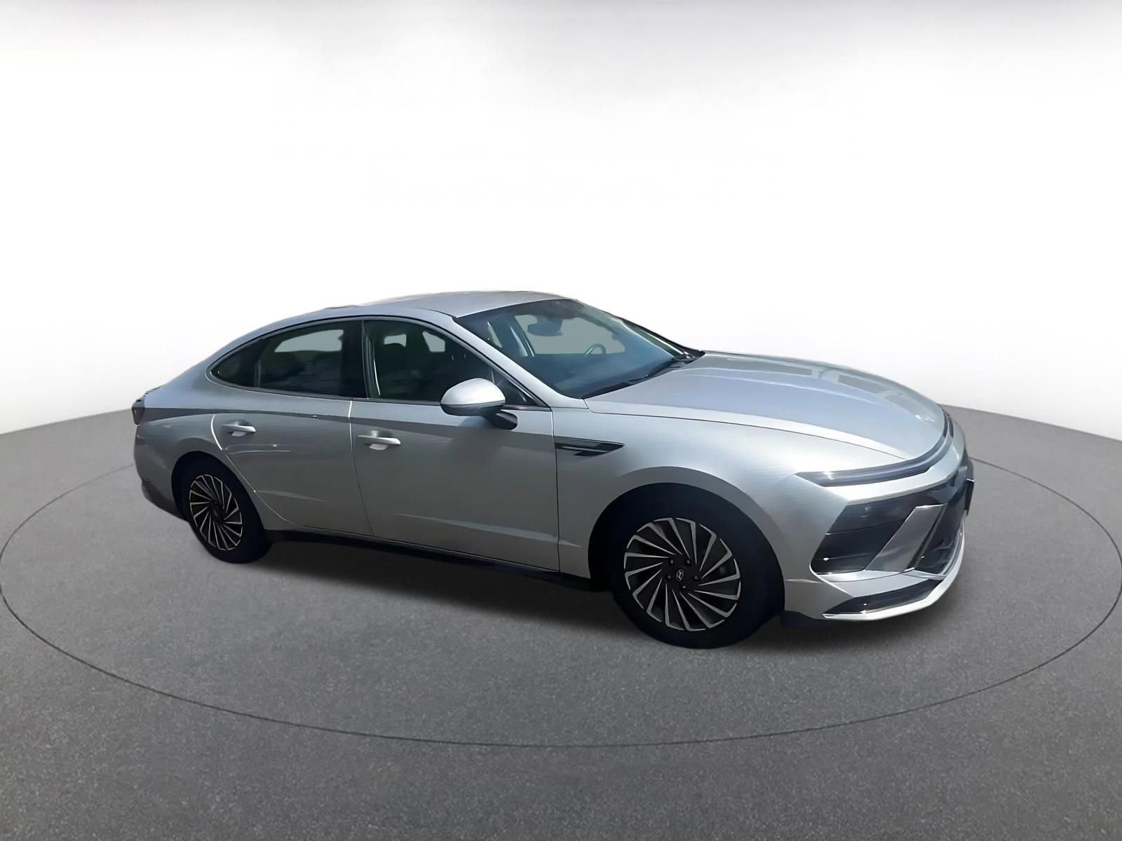 Thumbnail: 2025 Hyundai Sonata - 2