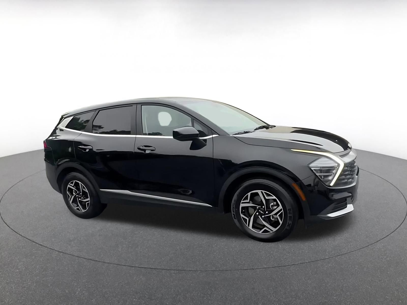 Thumbnail: 2025 Kia Sportage - 2