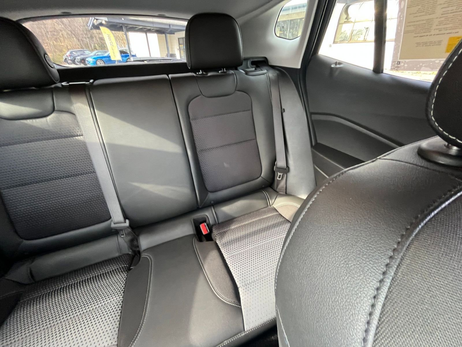 Thumbnail: 2025 Chevrolet Trax - 31