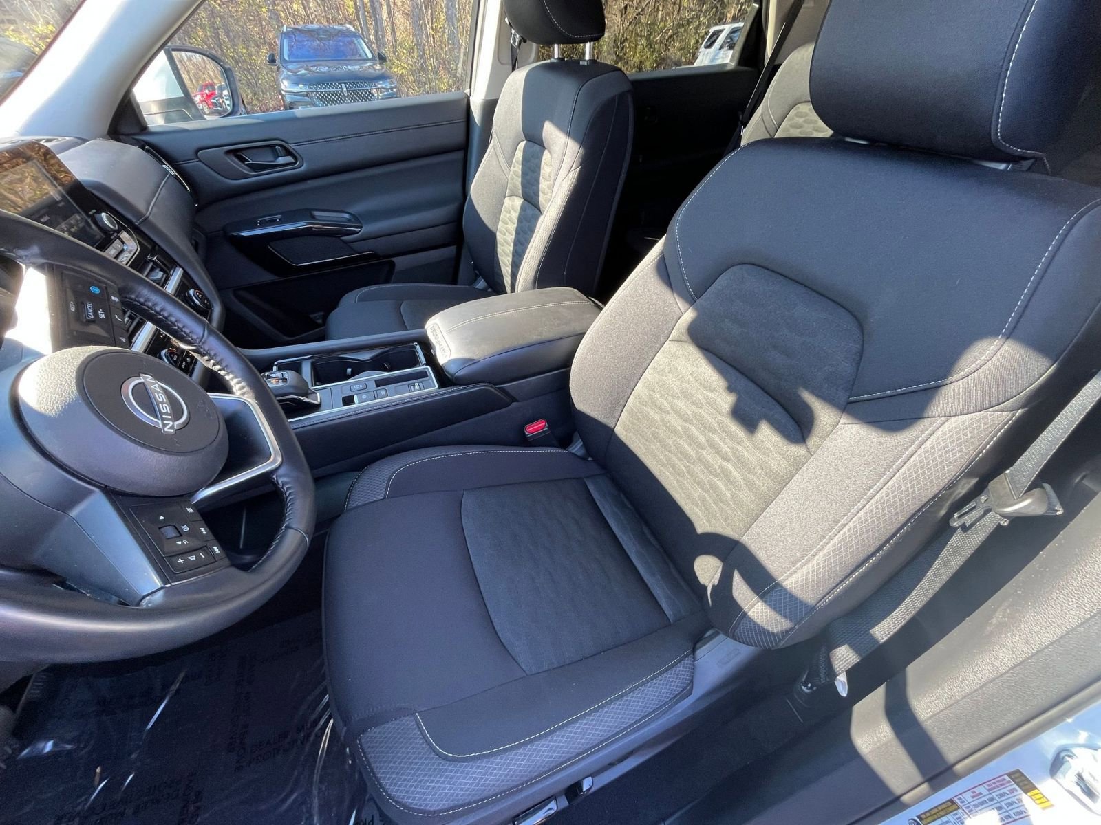 Thumbnail: 2025 Nissan Pathfinder - 33