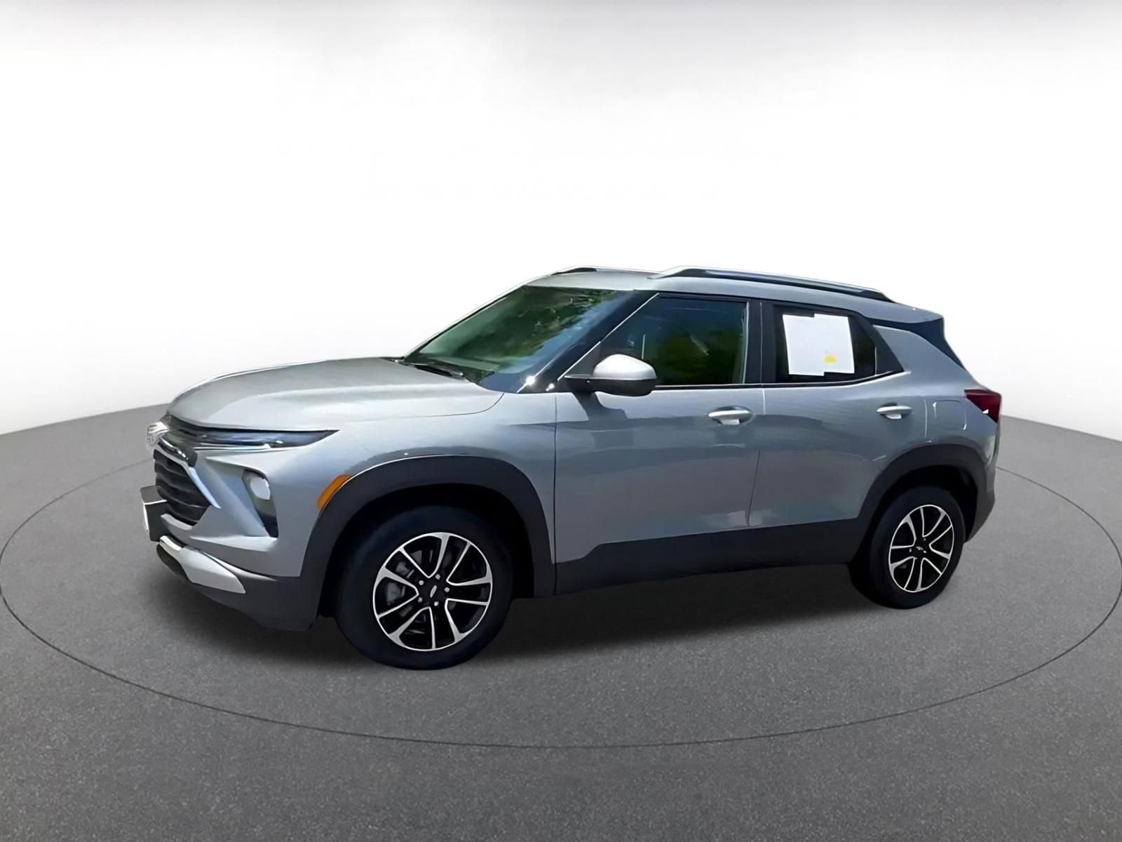 Thumbnail: 2025 Chevrolet TrailBlazer - 8