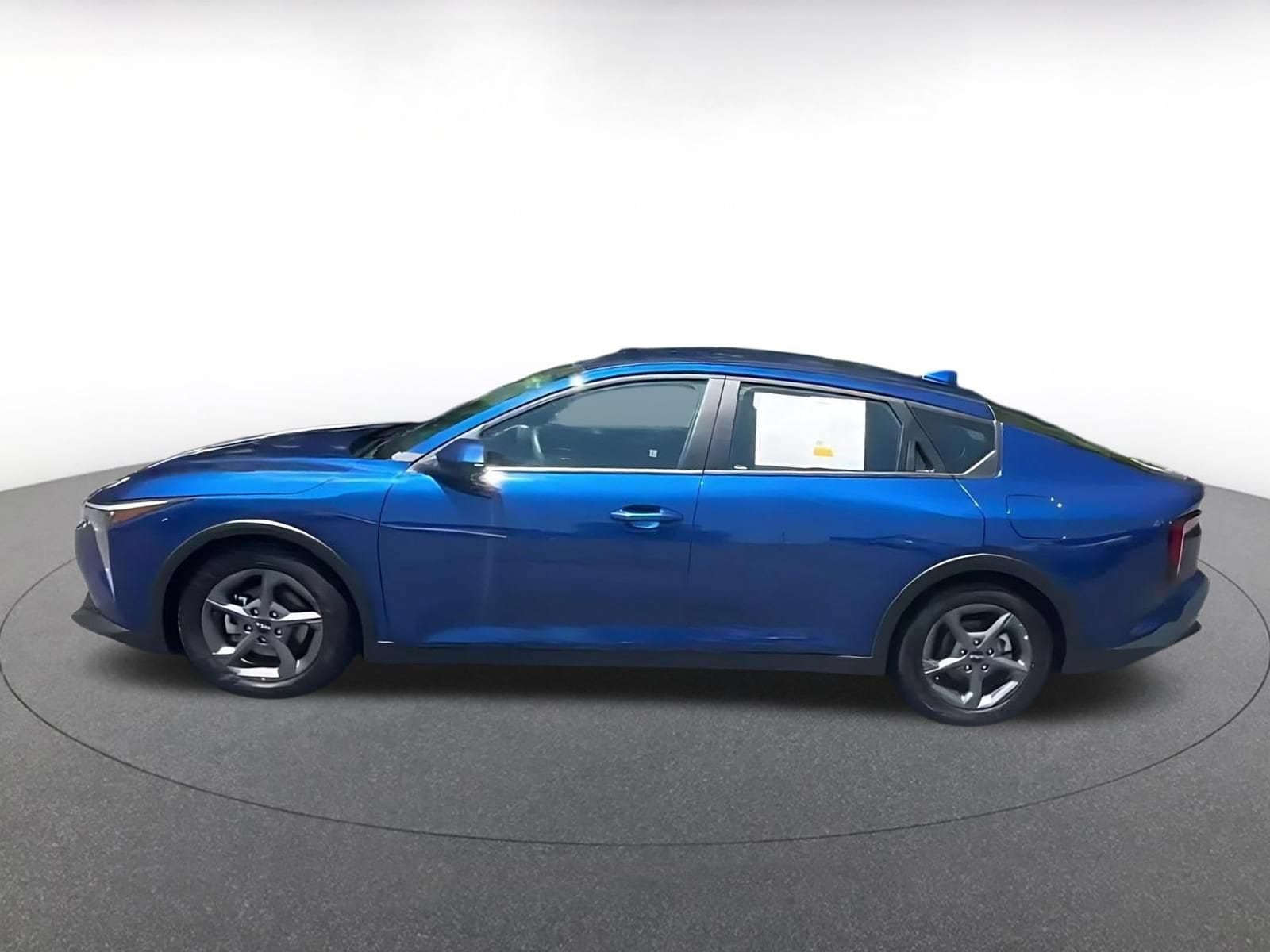 Thumbnail: 2026 Kia K4 - 8