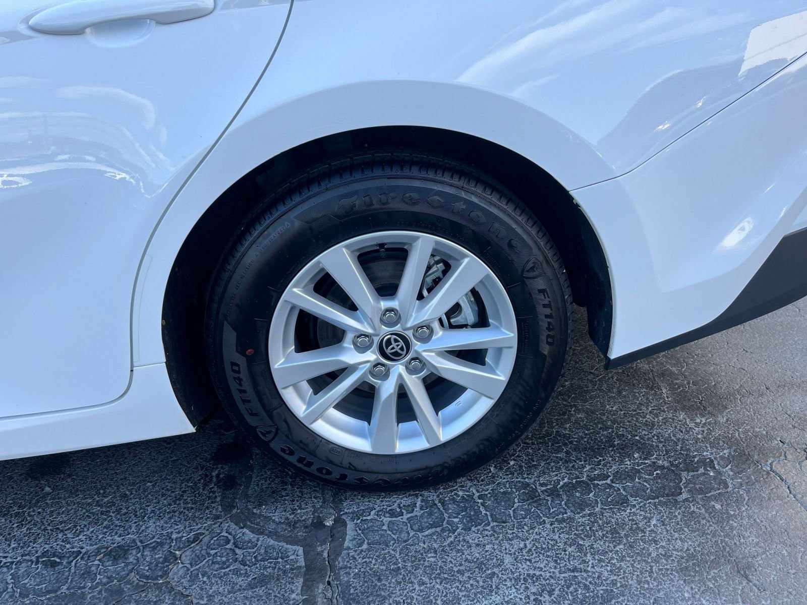 Thumbnail: 2025 Toyota Camry - 25