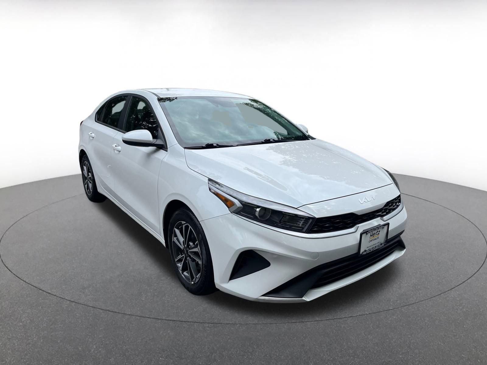 Thumbnail: 2024 Kia Forte - 1