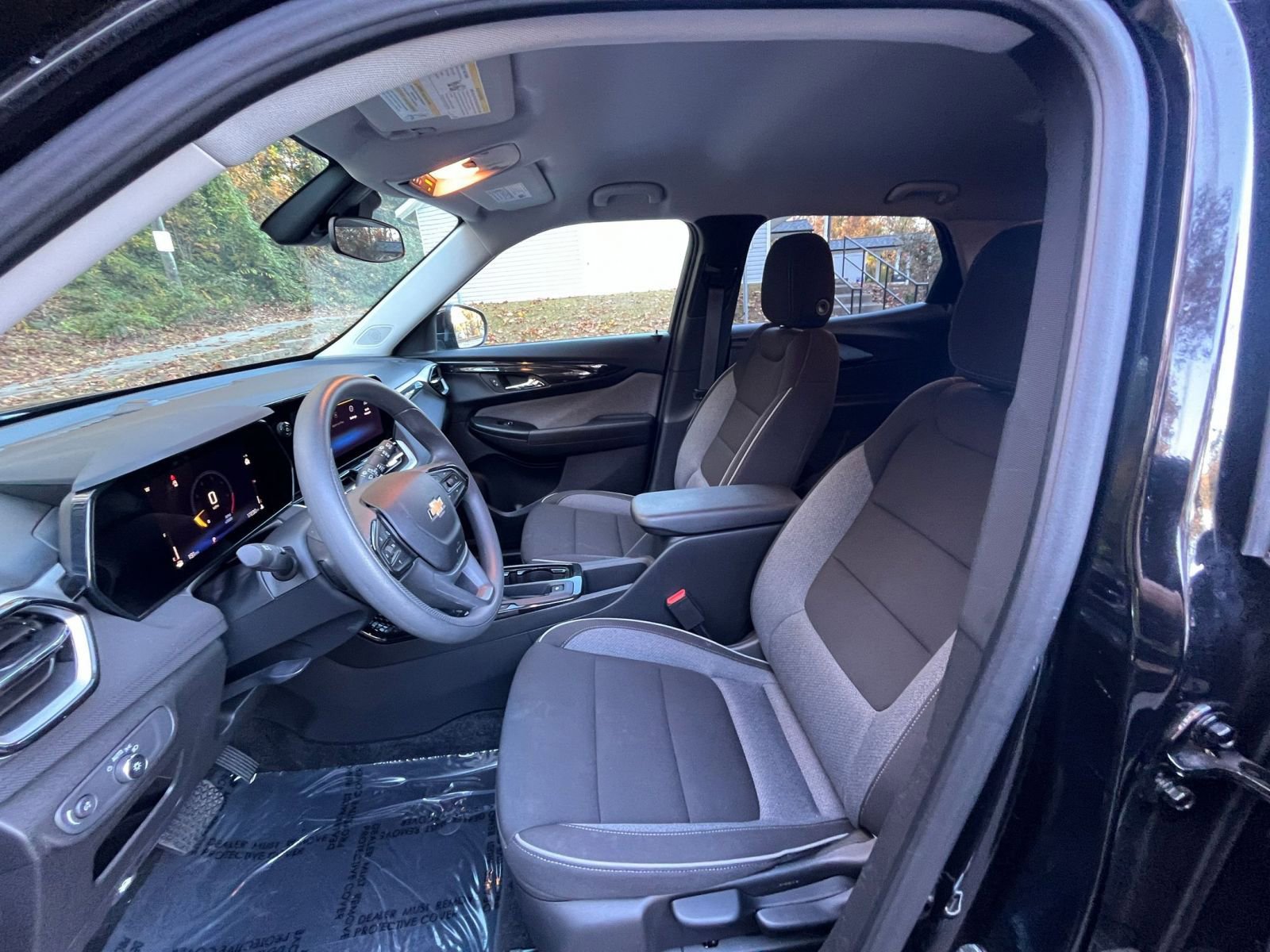 Thumbnail: 2025 Chevrolet TrailBlazer - 23