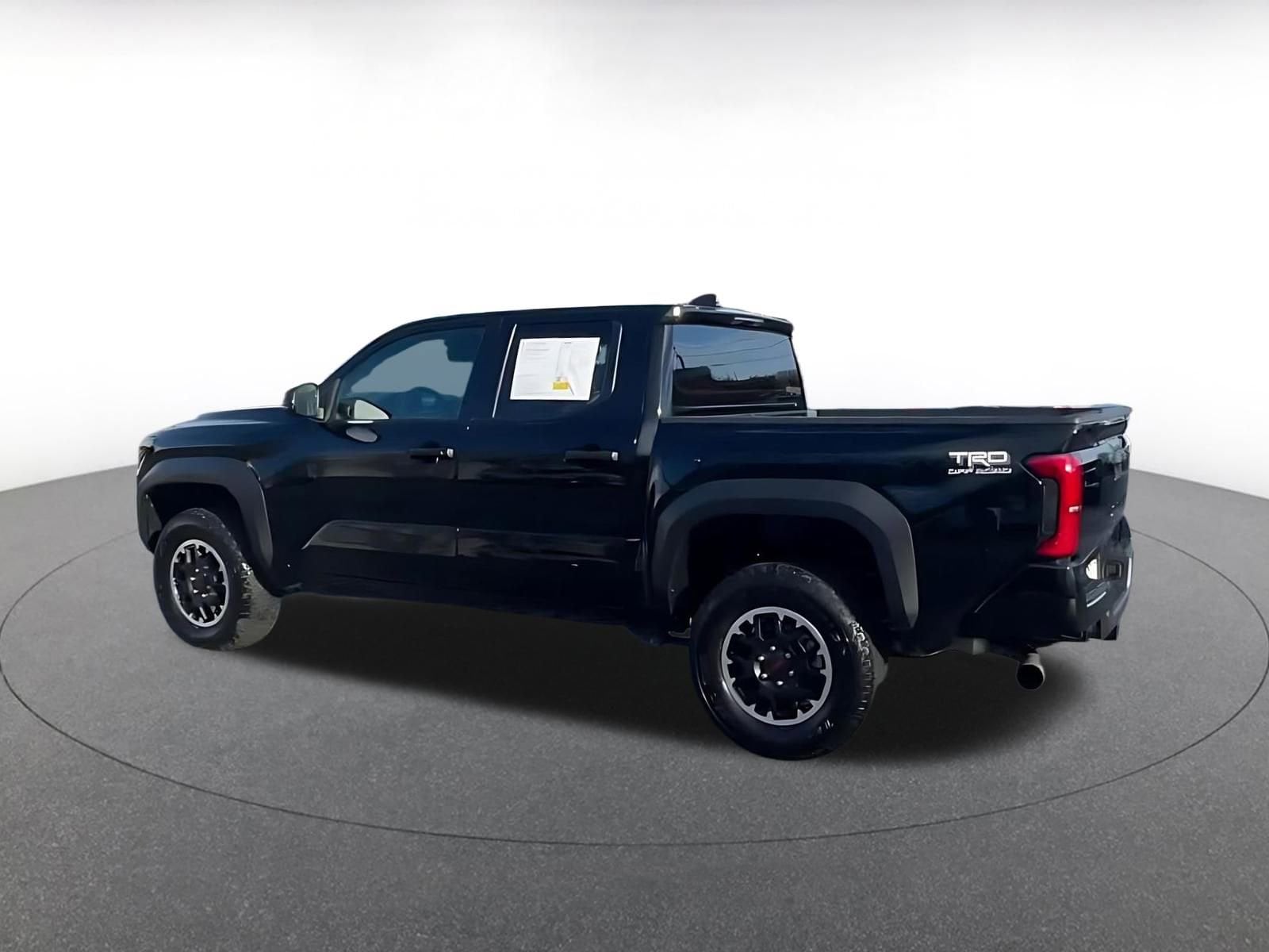 Thumbnail: 2025 Toyota Tacoma - 9