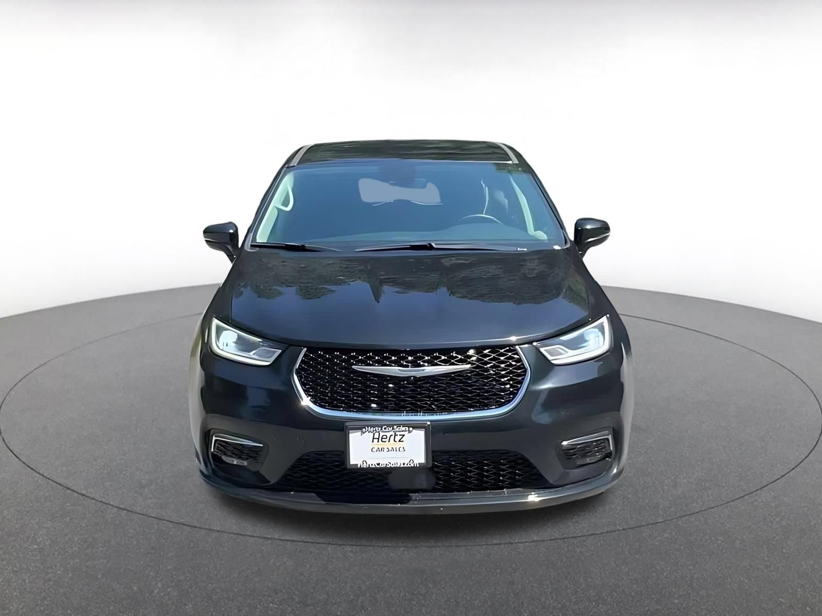 Thumbnail: 2024 Chrysler Pacifica - 4