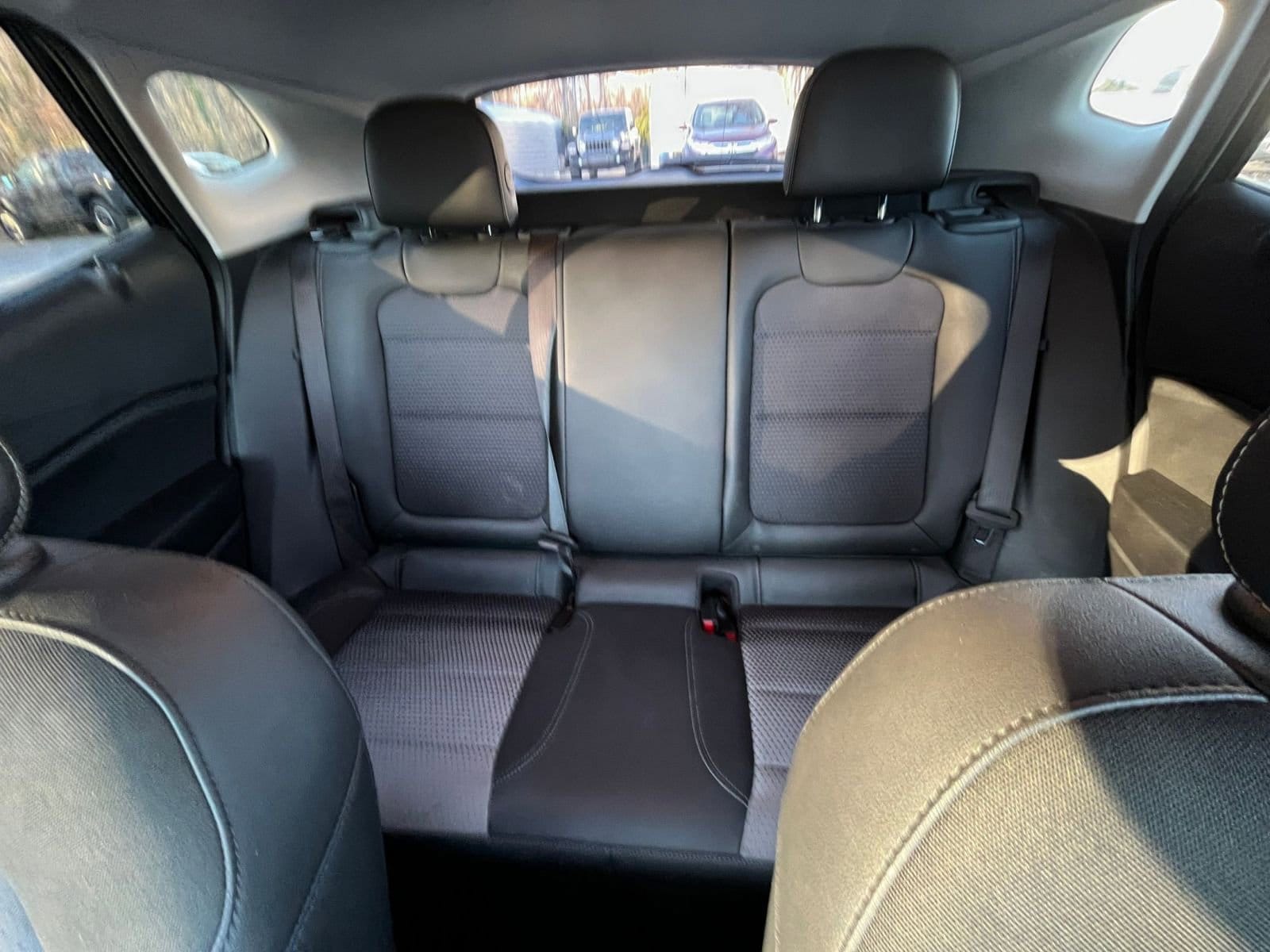 Thumbnail: 2025 Chevrolet Trax - 32