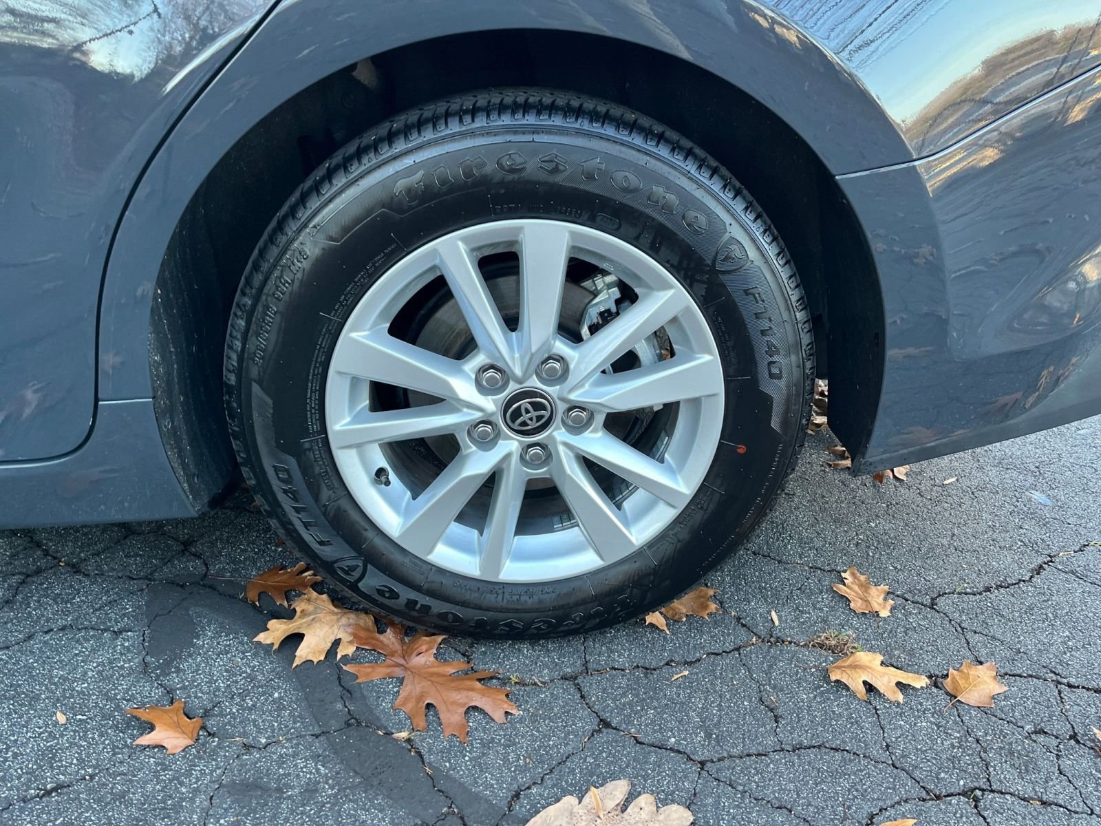 Thumbnail: 2025 Toyota Camry - 25