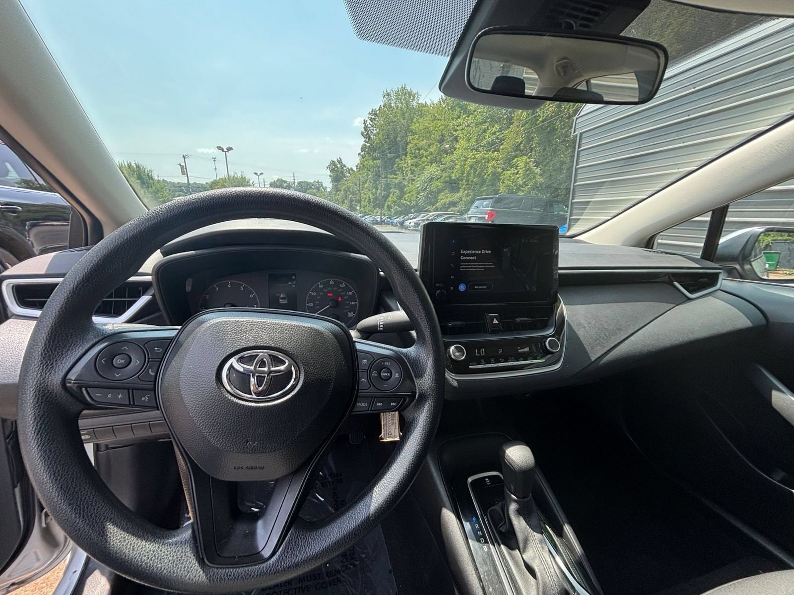 Thumbnail: 2025 Toyota Corolla - 27