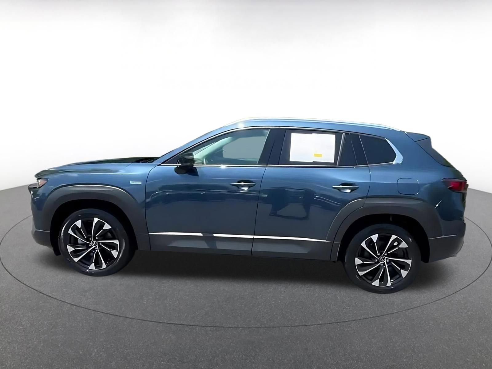 Thumbnail: 2025 Mazda CX-50 - 9