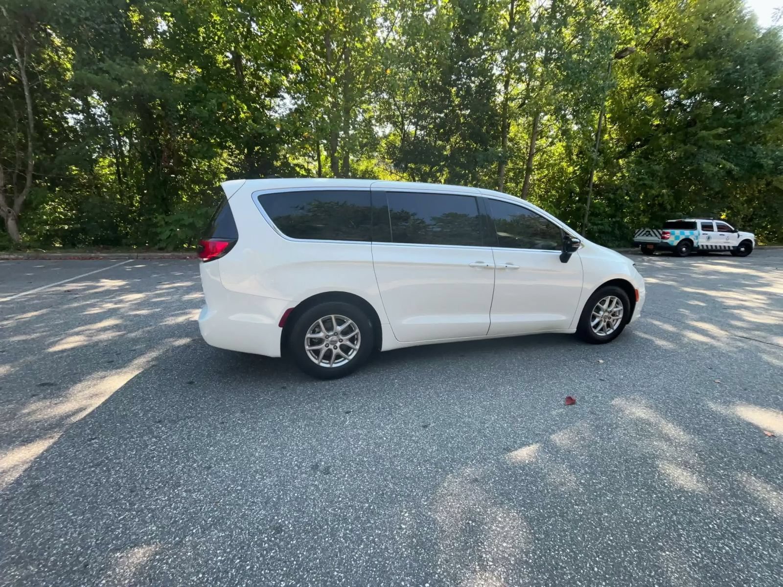 Thumbnail: 2024 Chrysler Pacifica - 13