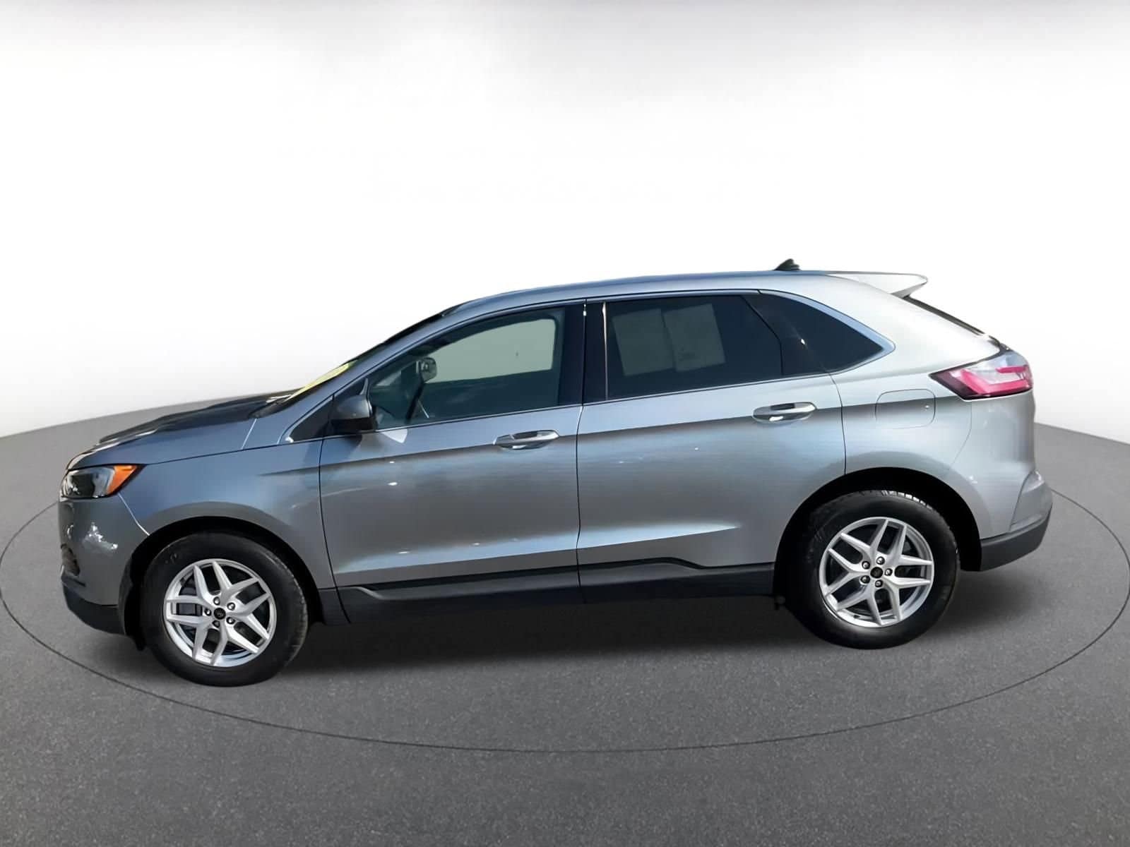 Thumbnail: 2024 Ford Edge - 8