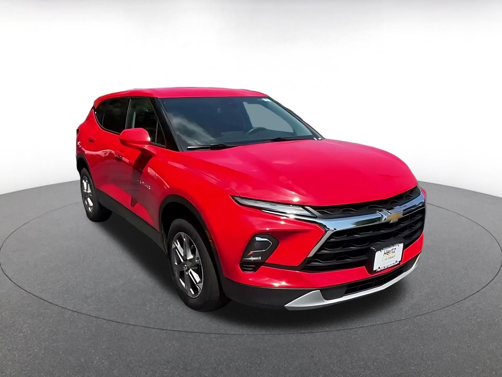 Thumbnail: 2026 Chevrolet Blazer - 3
