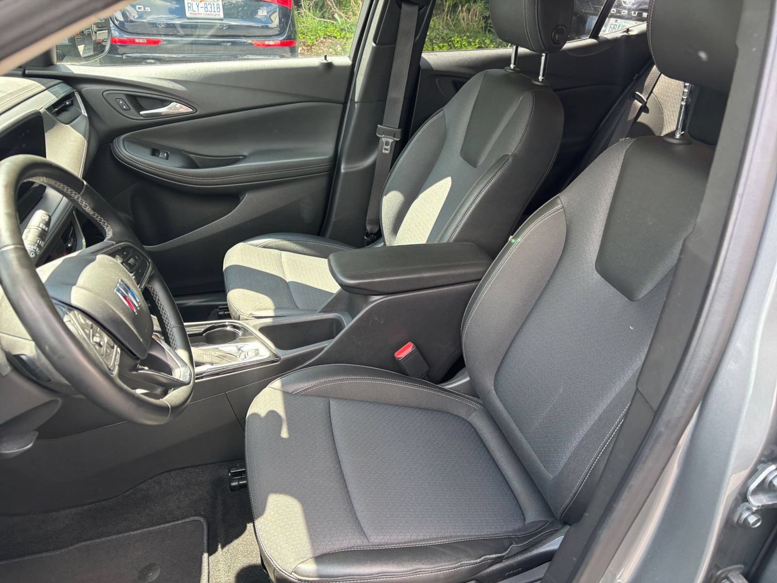 Thumbnail: 2025 Buick Encore GX - 22
