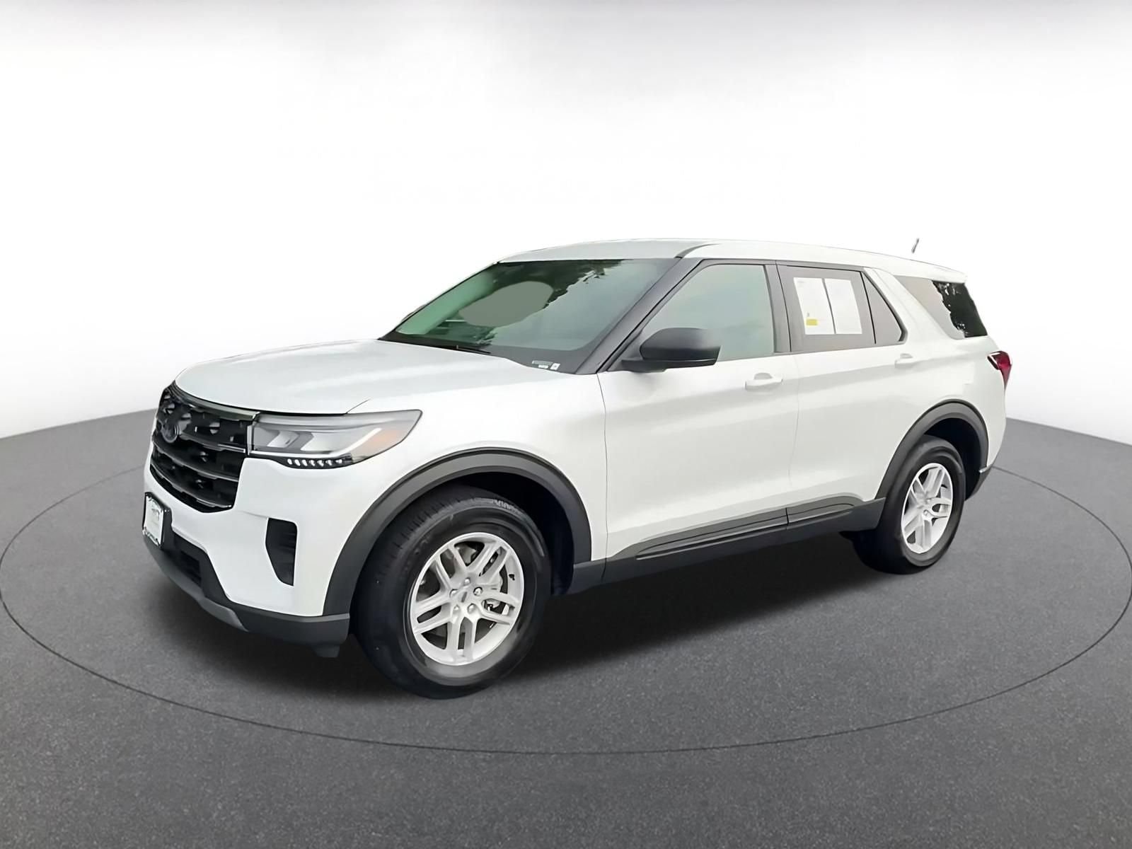 Thumbnail: 2026 Ford Explorer - 6