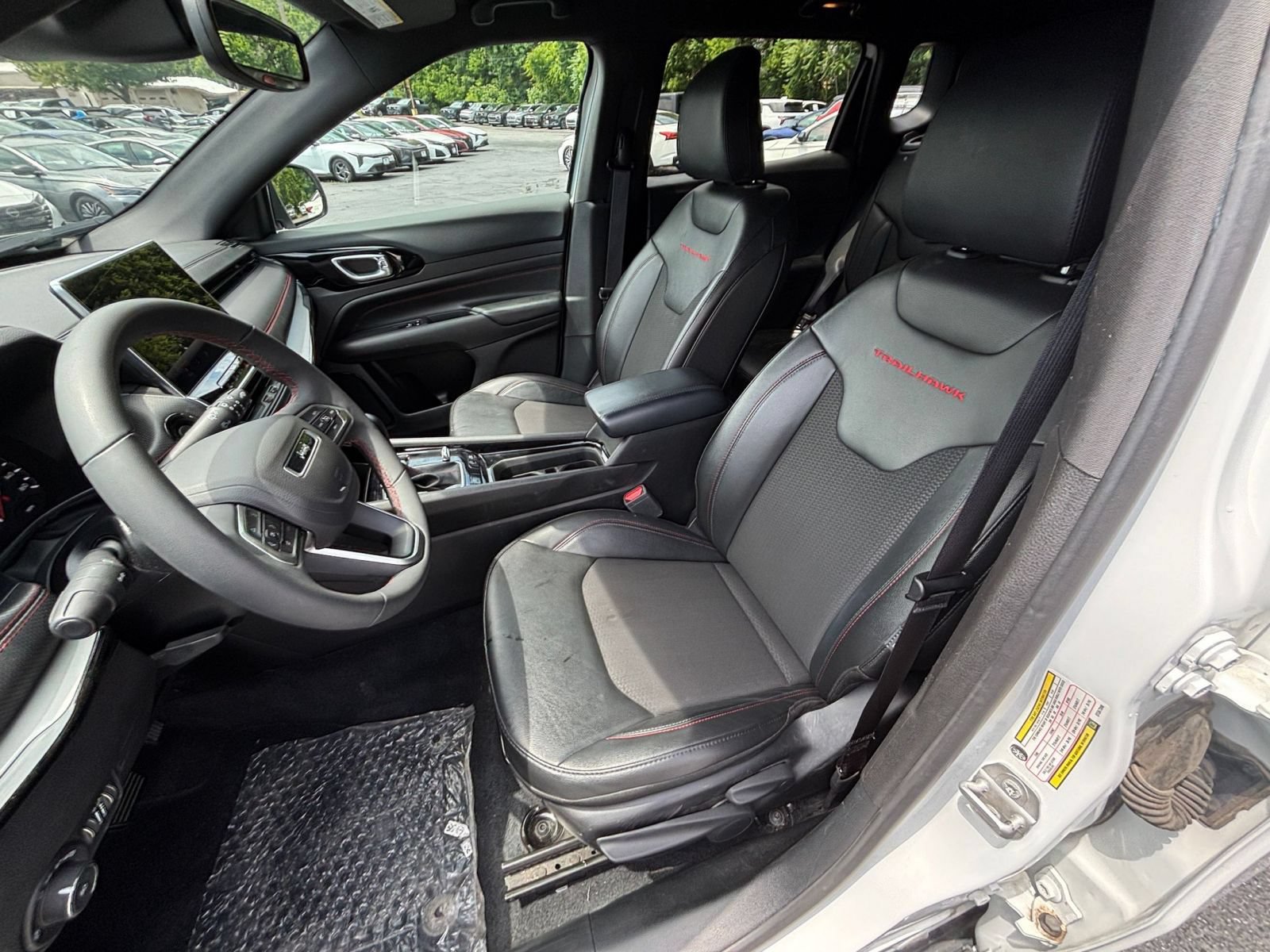 Thumbnail: 2025 Jeep Compass - 26