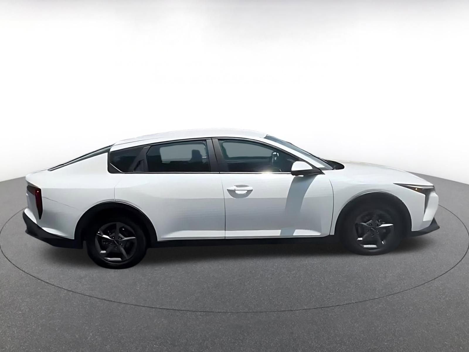 Thumbnail: 2025 Kia K4 - 11