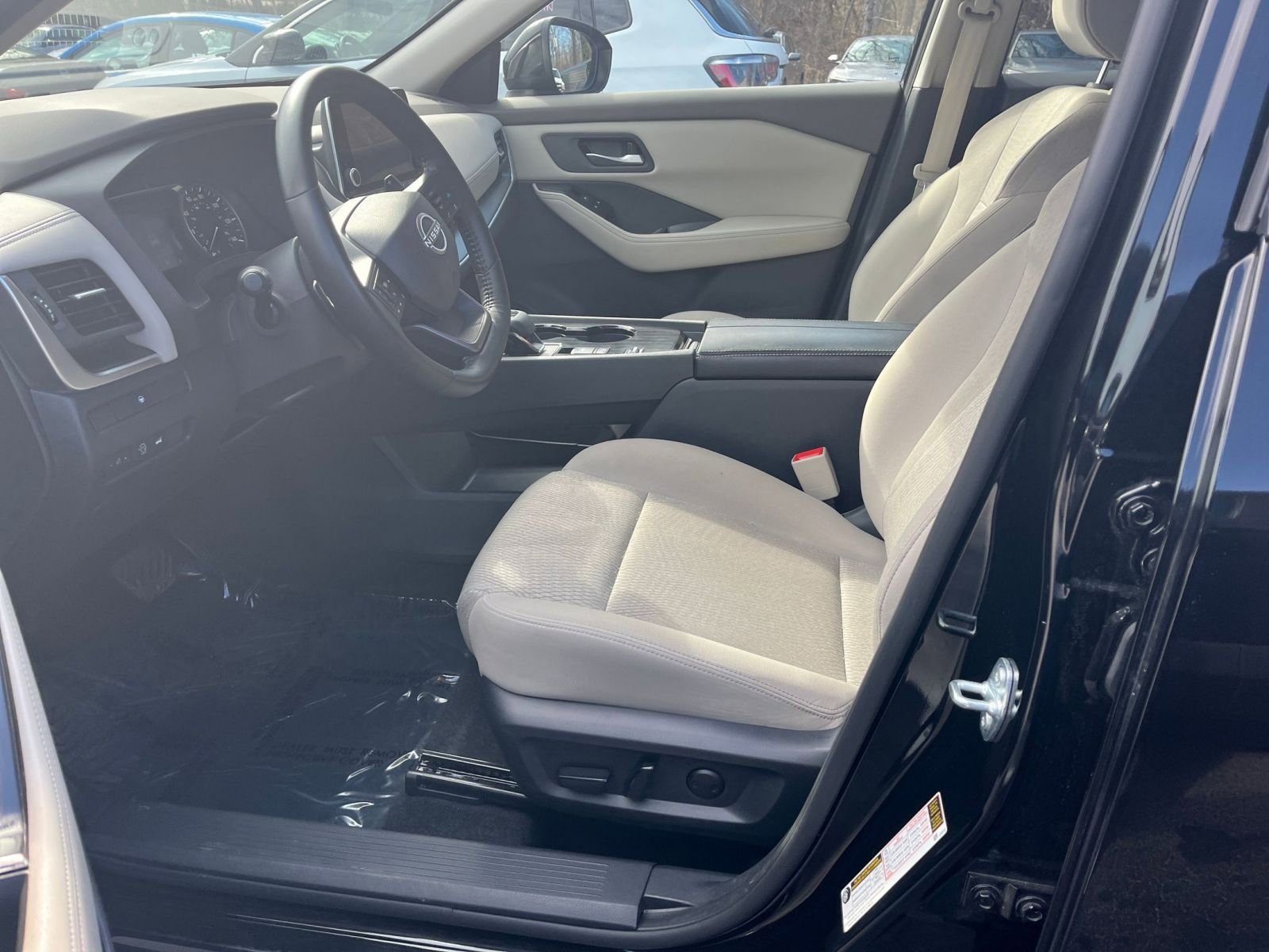 Thumbnail: 2025 Nissan Rogue - 23