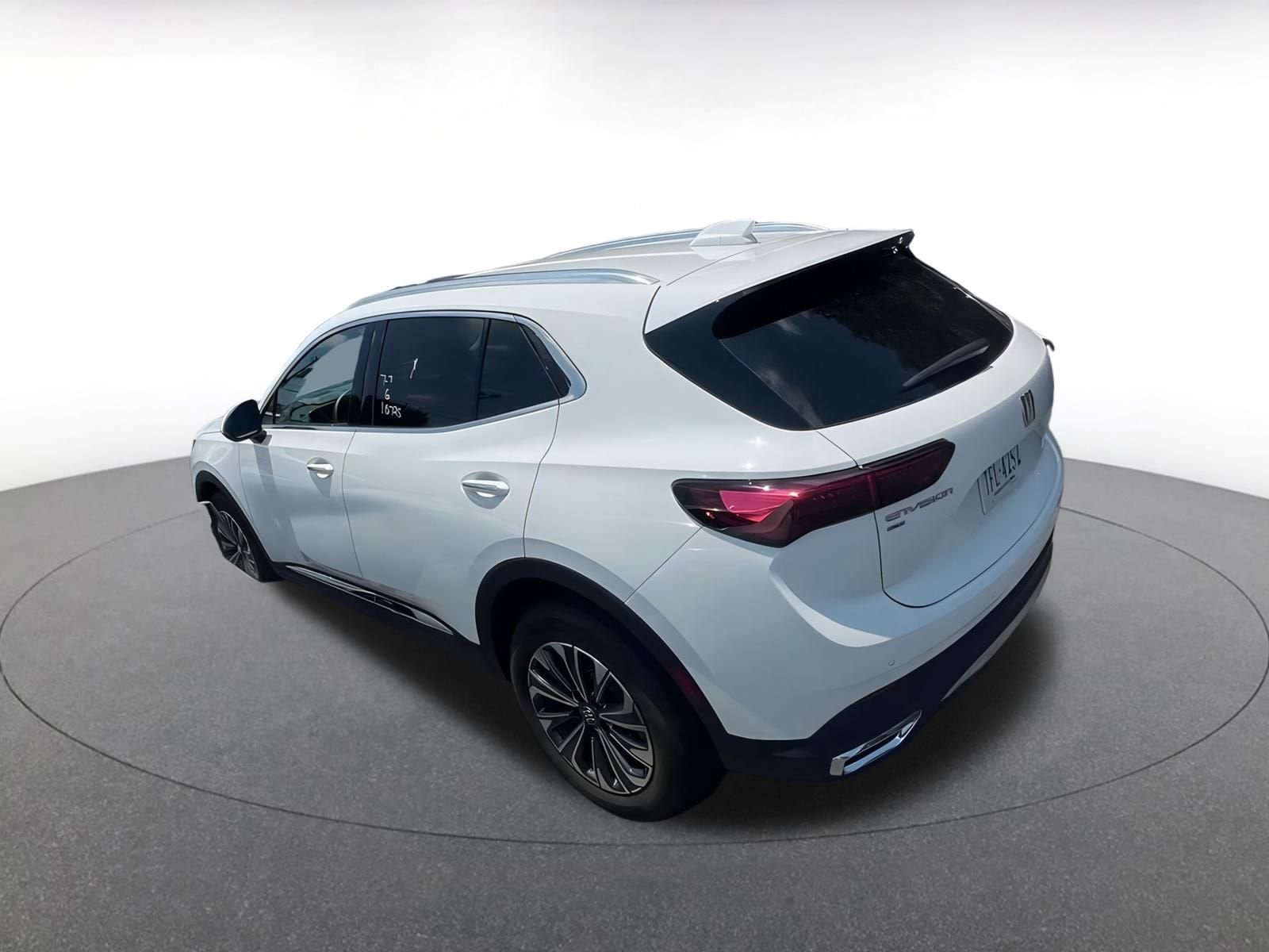 Thumbnail: 2024 Buick Envision - 6