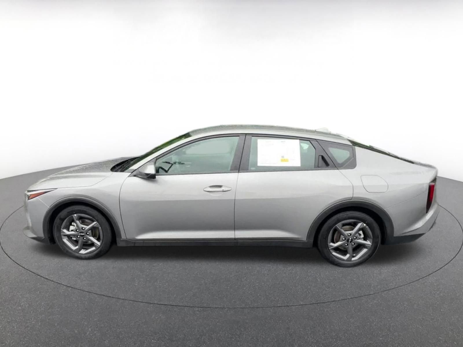 Thumbnail: 2025 Kia K4 - 9