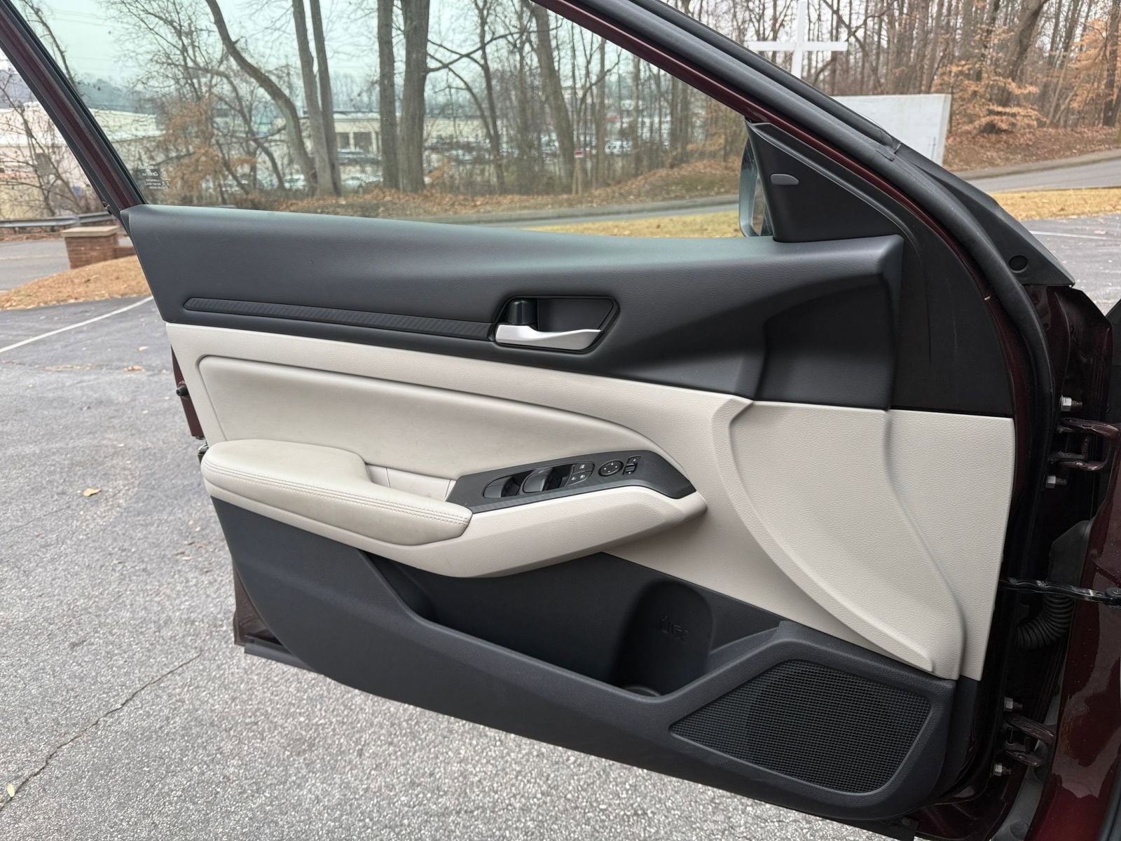 Thumbnail: 2025 Nissan Altima - 20