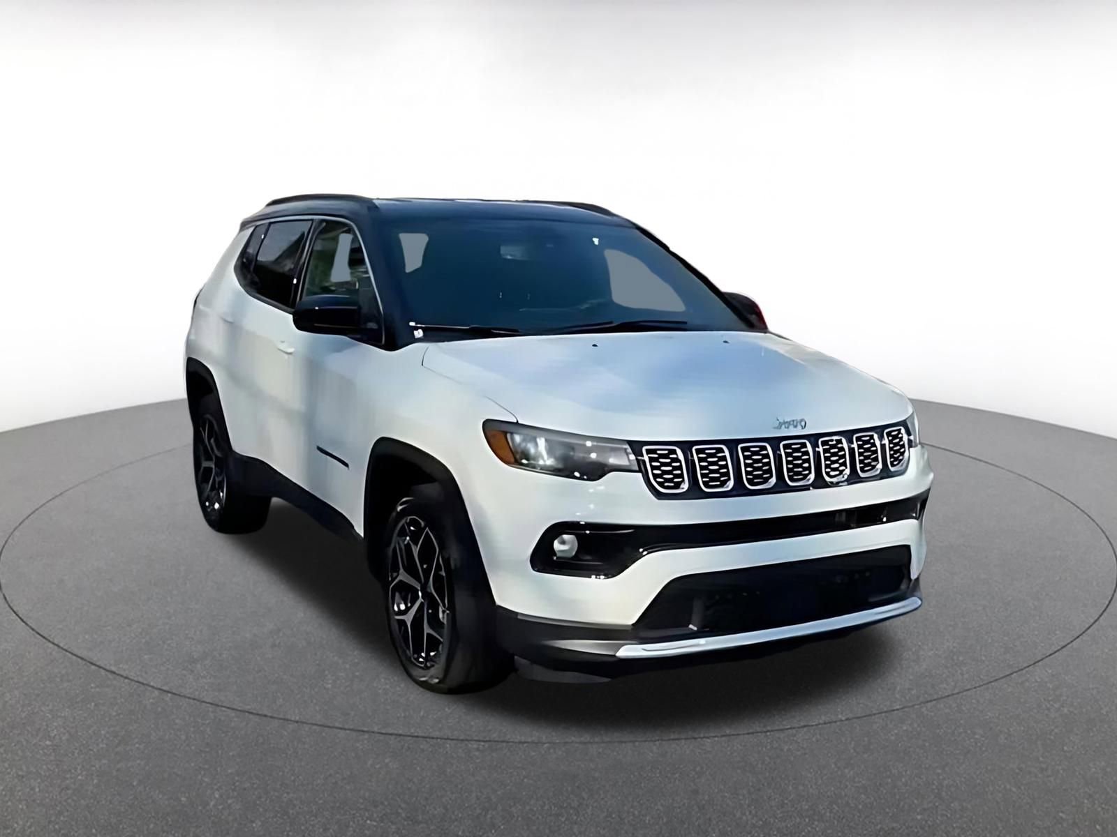 Thumbnail: 2025 Jeep Compass - 3