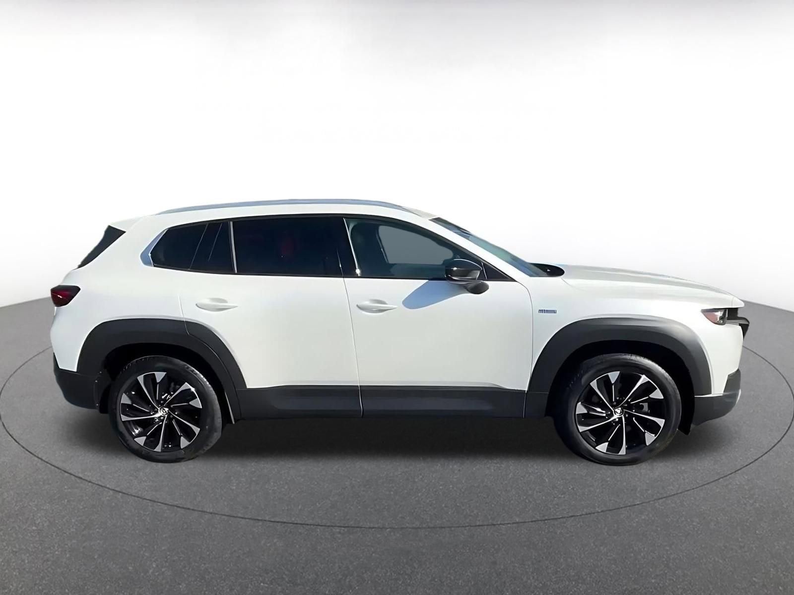 Thumbnail: 2025 Mazda CX-50 - 16