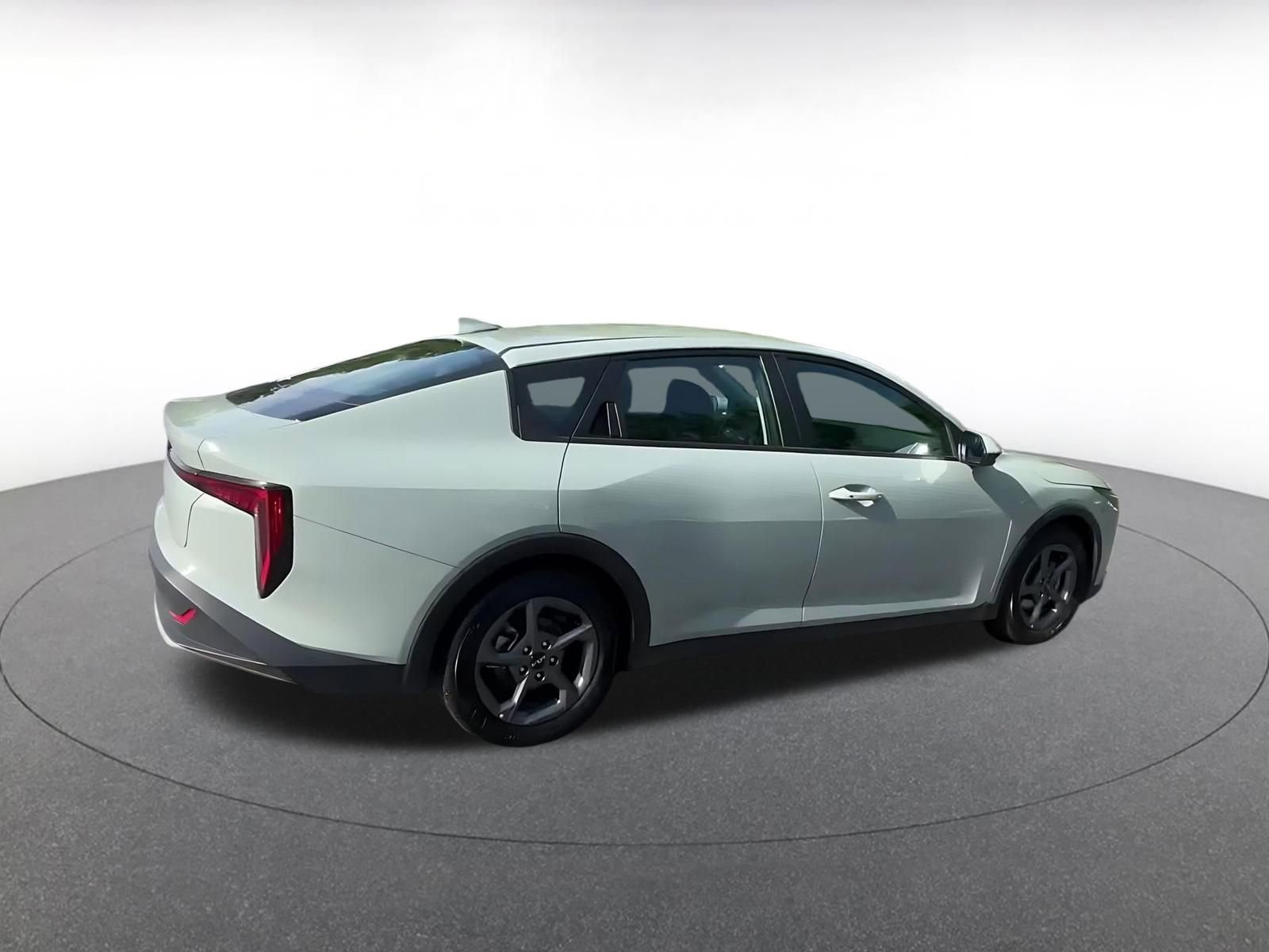 Thumbnail: 2025 Kia K4 - 15