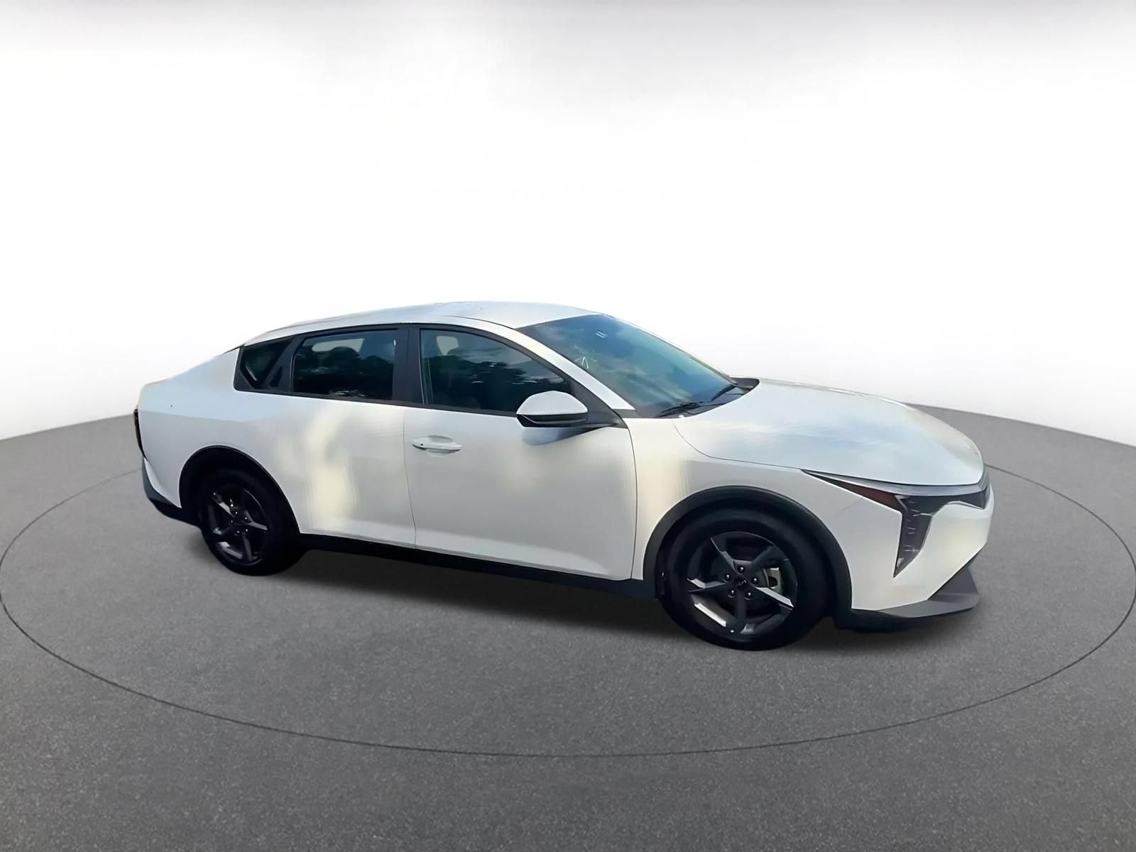 Thumbnail: 2025 Kia K4 - 2
