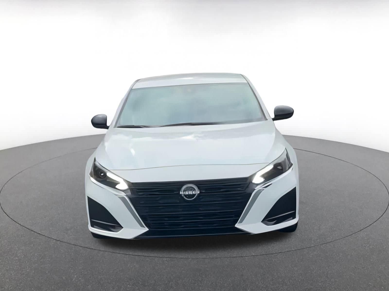 Thumbnail: 2024 Nissan Altima - 4