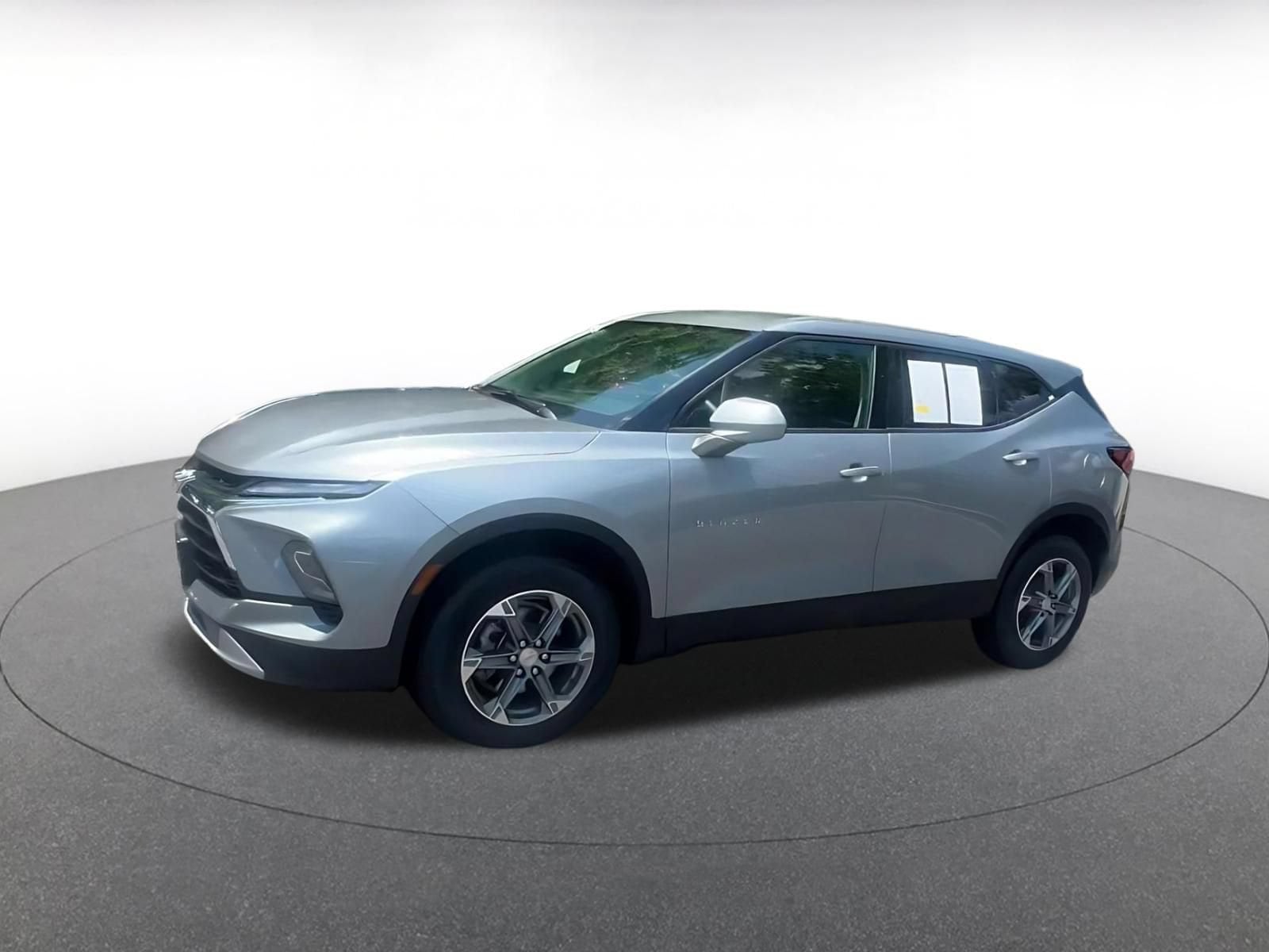 Thumbnail: 2025 Chevrolet Blazer - 8