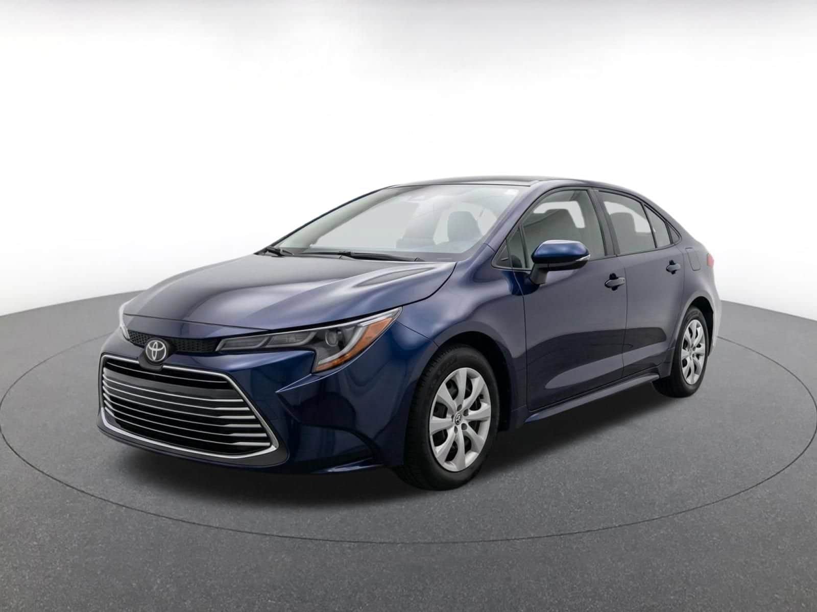 Thumbnail: 2025 Toyota Corolla - 3