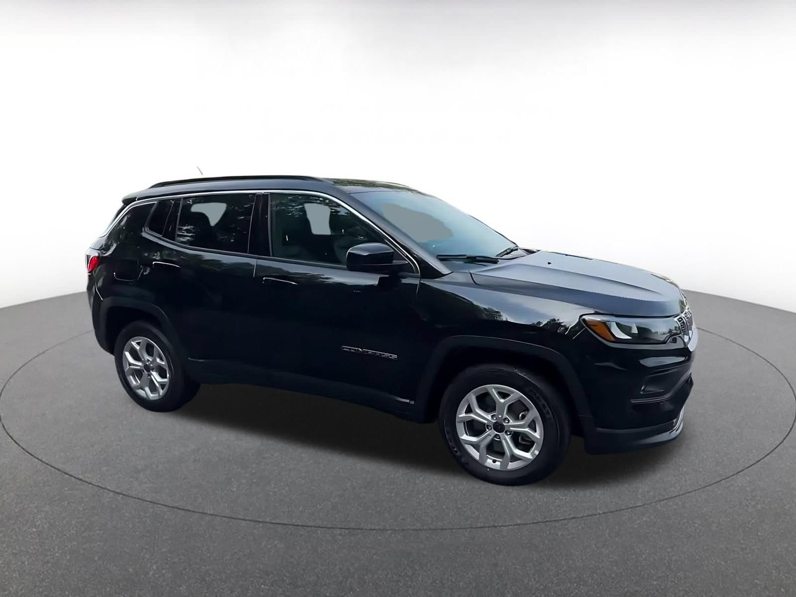 Thumbnail: 2025 Jeep Compass - 2