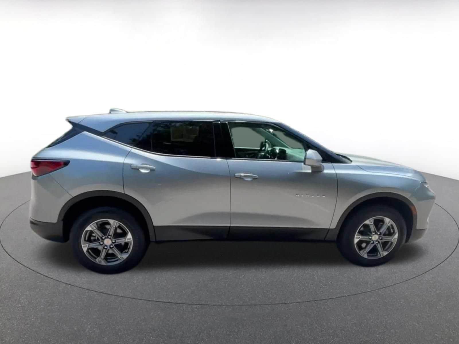 Thumbnail: 2026 Chevrolet Blazer - 16