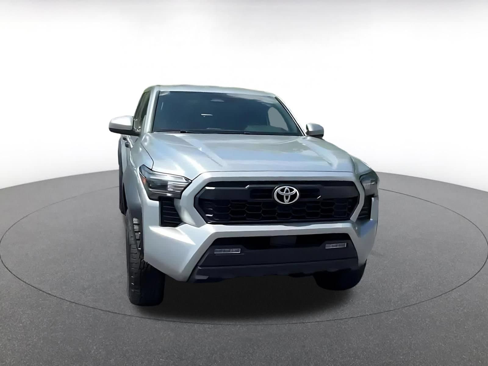 Thumbnail: 2024 Toyota Tacoma - 3