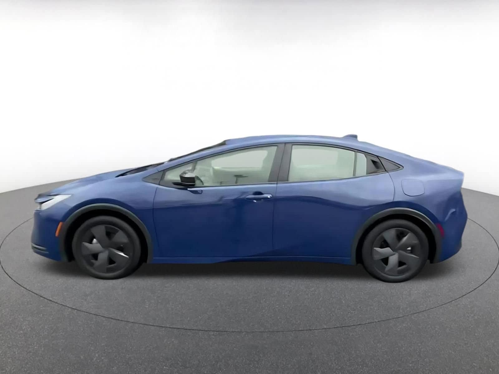Thumbnail: 2025 Toyota Prius - 8