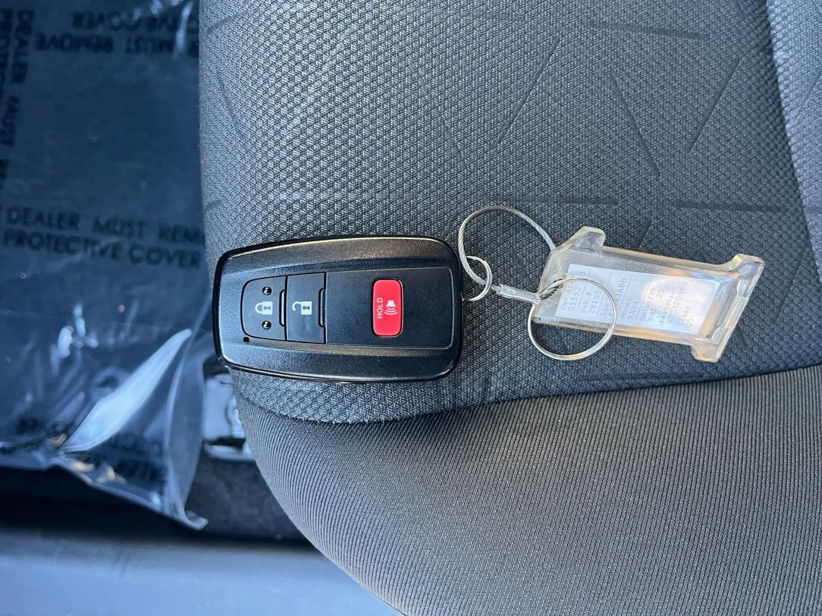 Thumbnail: 2025 Toyota RAV4 - 21