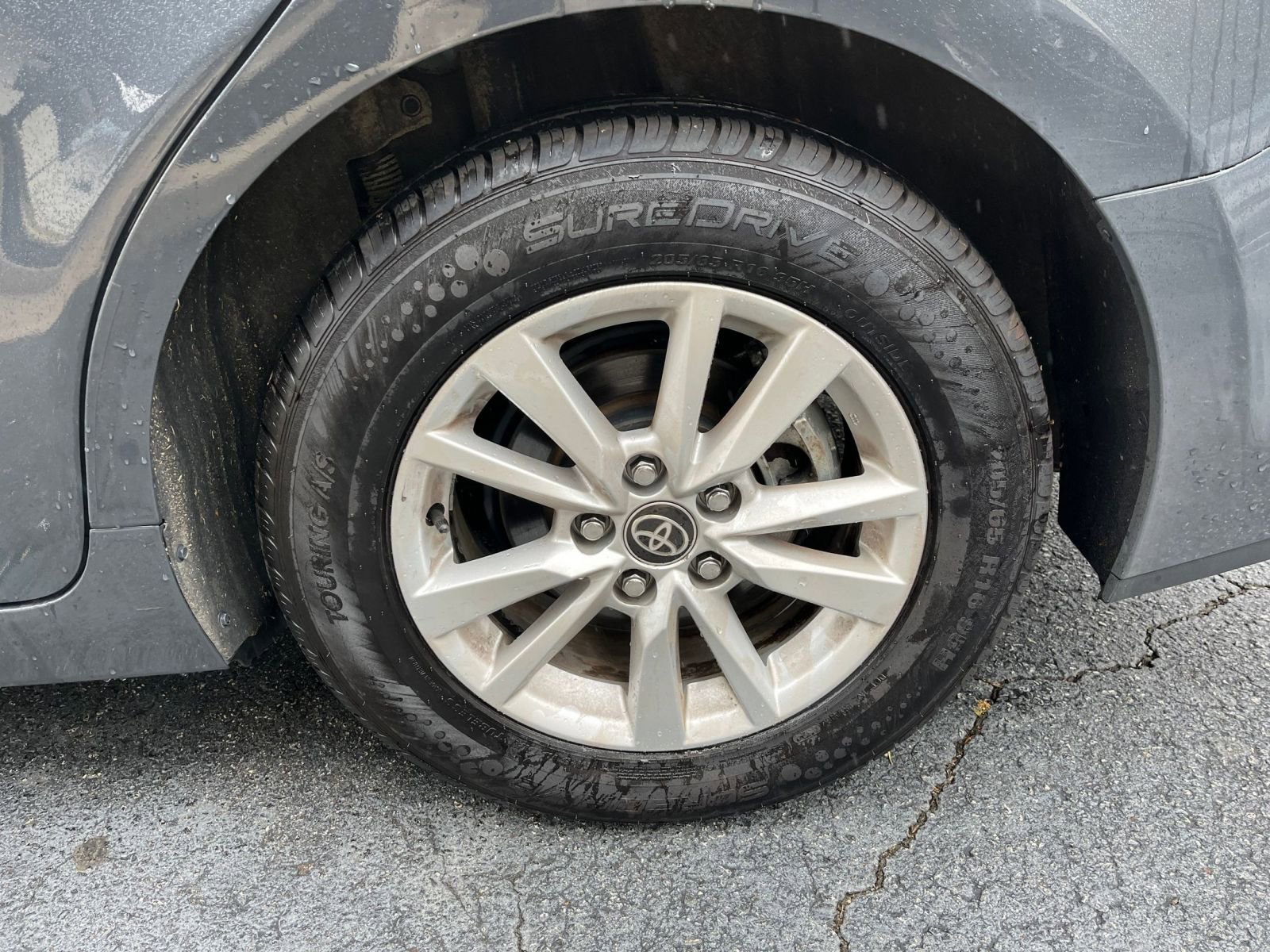 Thumbnail: 2025 Toyota Camry - 25