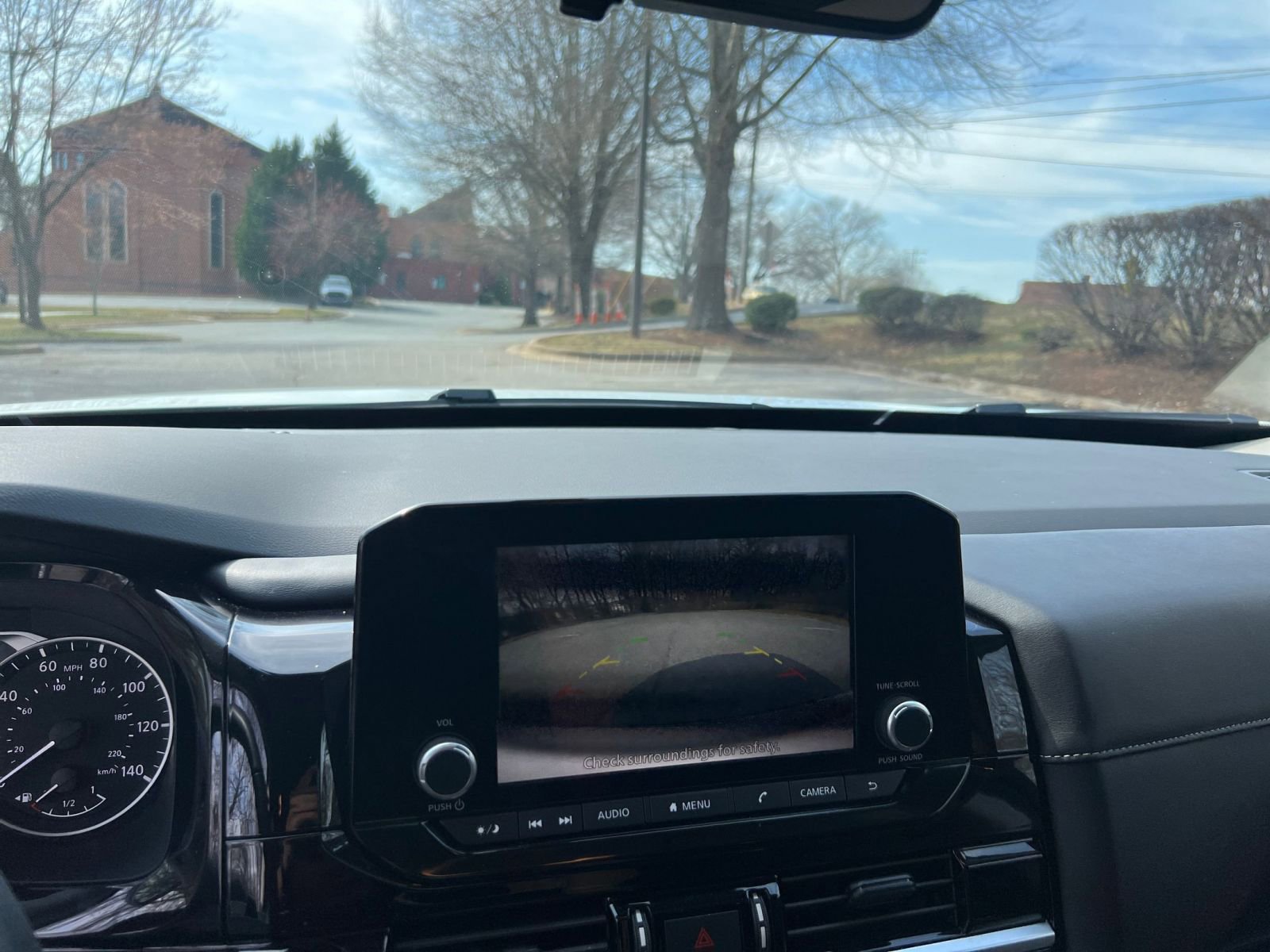 Thumbnail: 2025 Nissan Pathfinder - 17