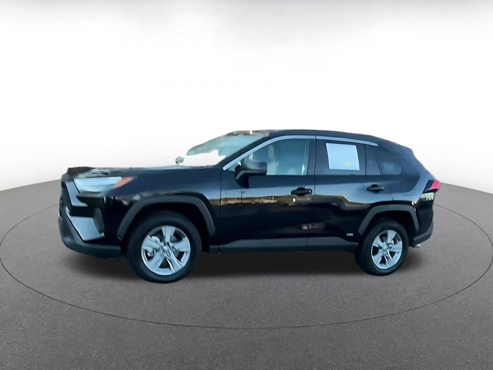 Thumbnail: 2025 Toyota RAV4 - 4