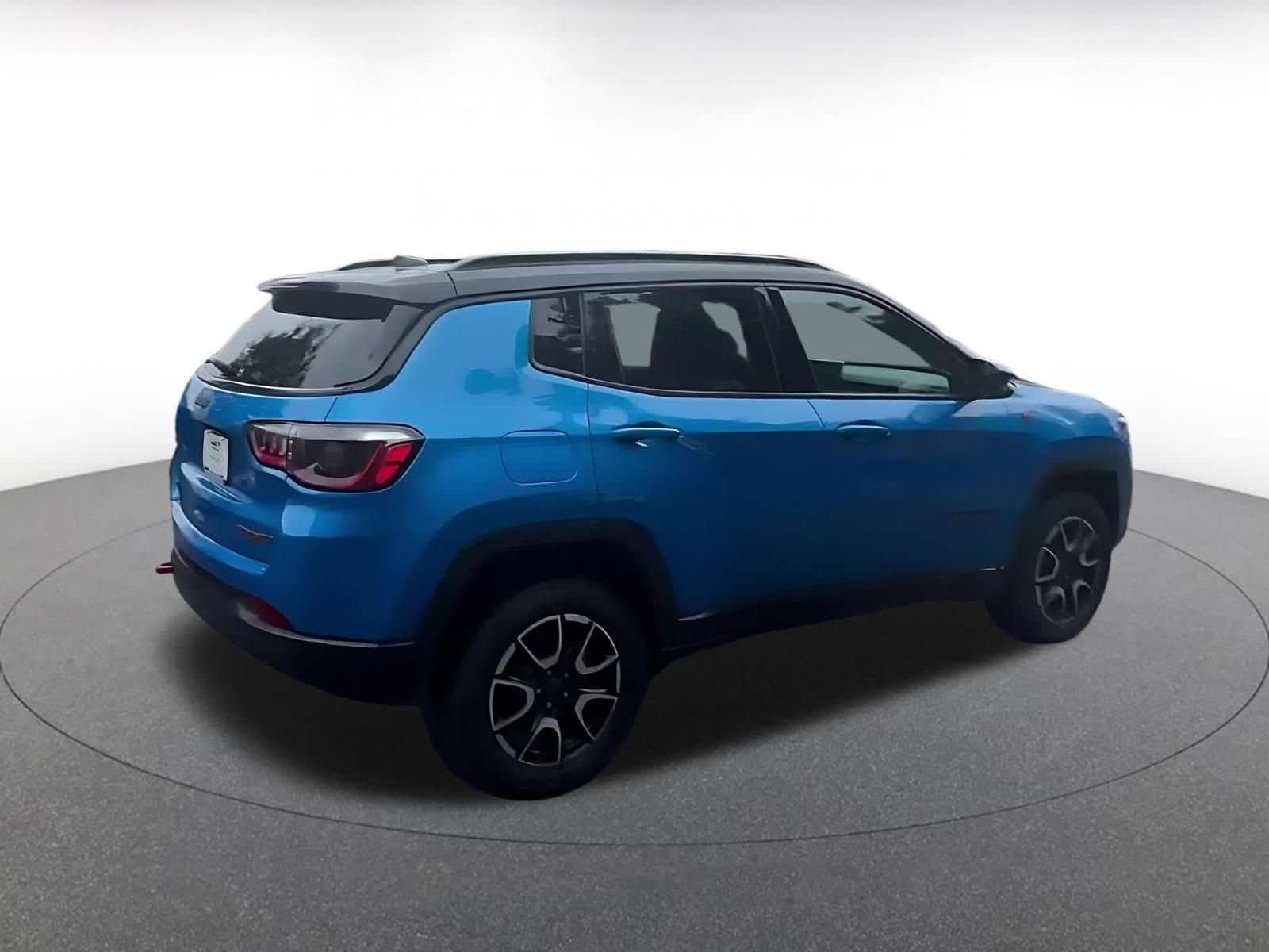 Thumbnail: 2025 Jeep Compass - 14