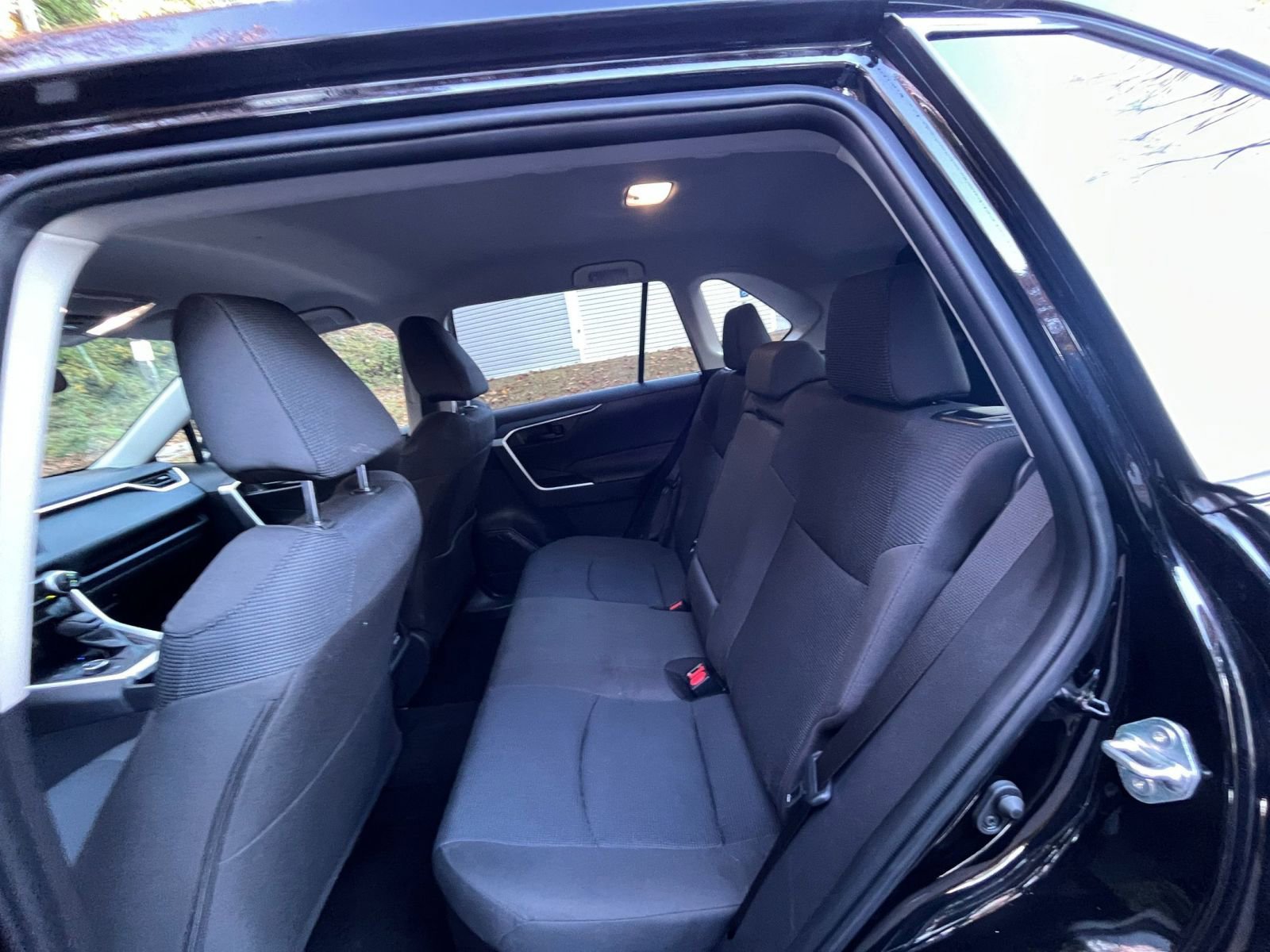 Thumbnail: 2025 Toyota RAV4 - 22