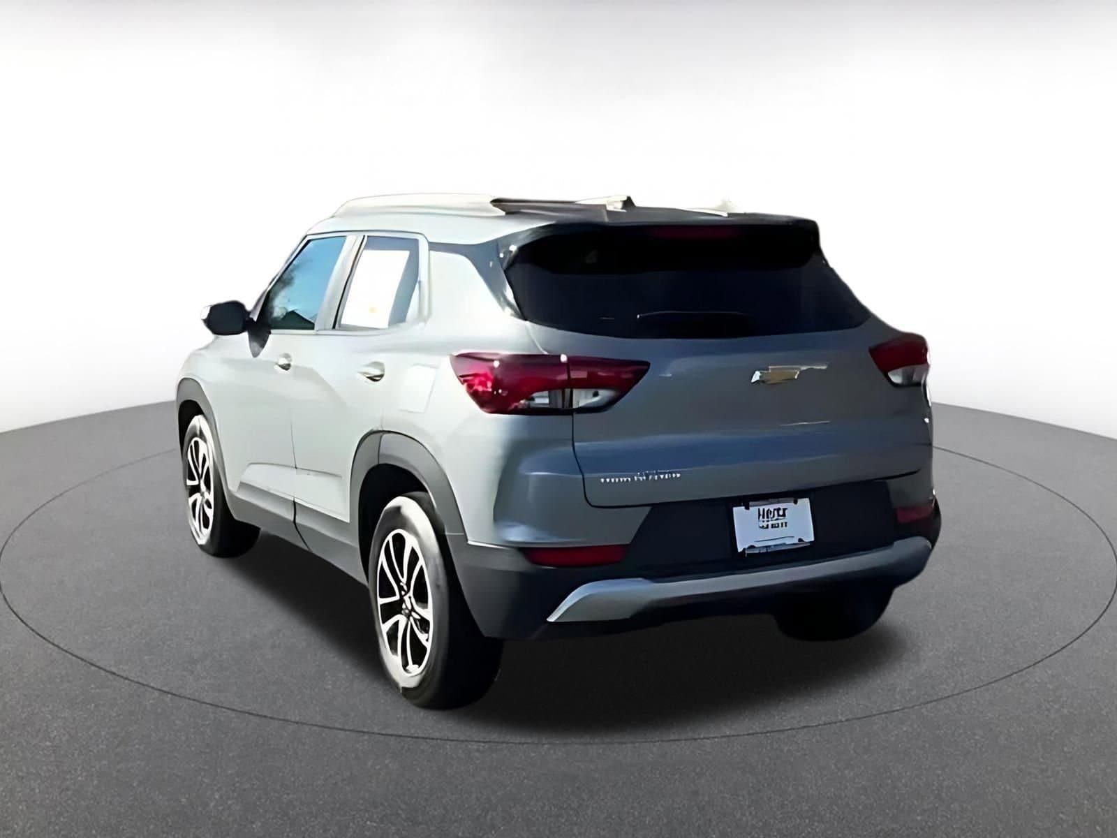 Thumbnail: 2025 Chevrolet TrailBlazer - 8