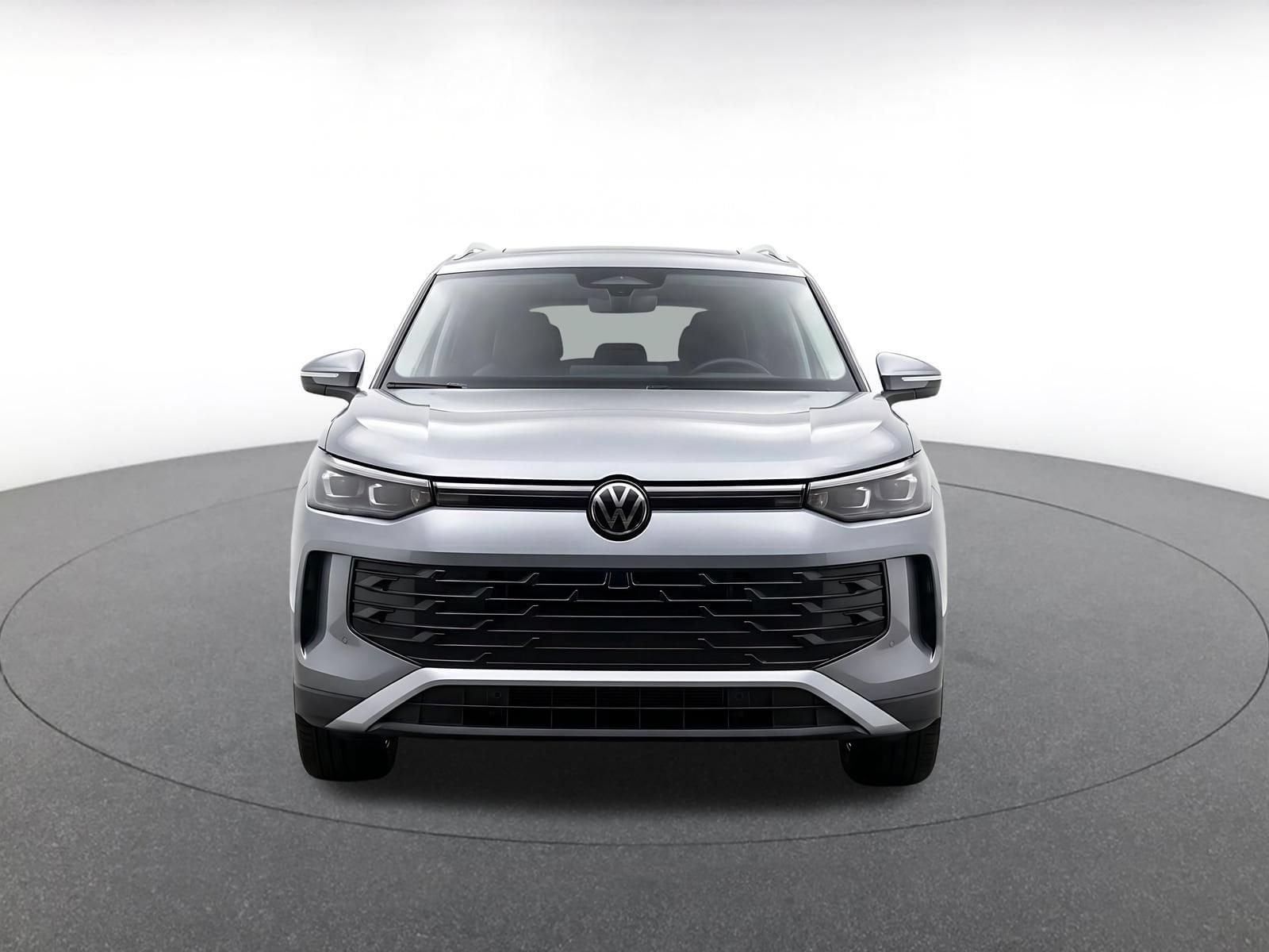 Thumbnail: 2026 Volkswagen Tiguan - 2