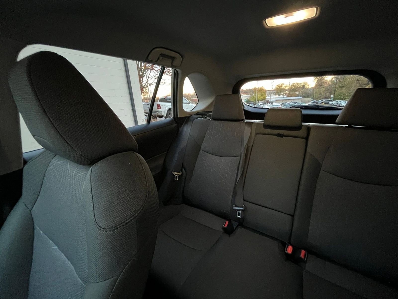 Thumbnail: 2025 Toyota RAV4 - 35