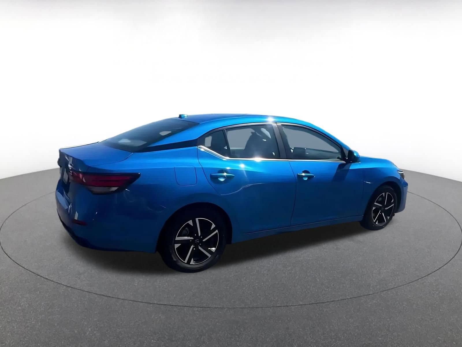 Thumbnail: 2025 Nissan Sentra - 15